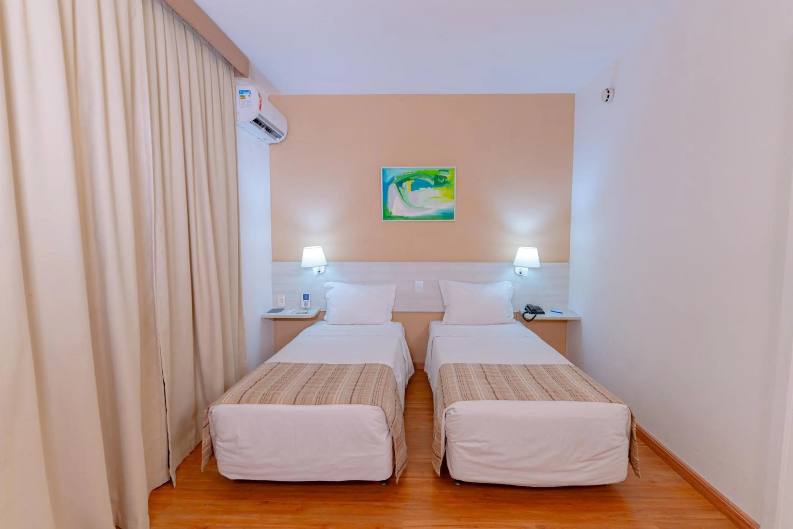 Bed in Camaçari Plaza Hotel