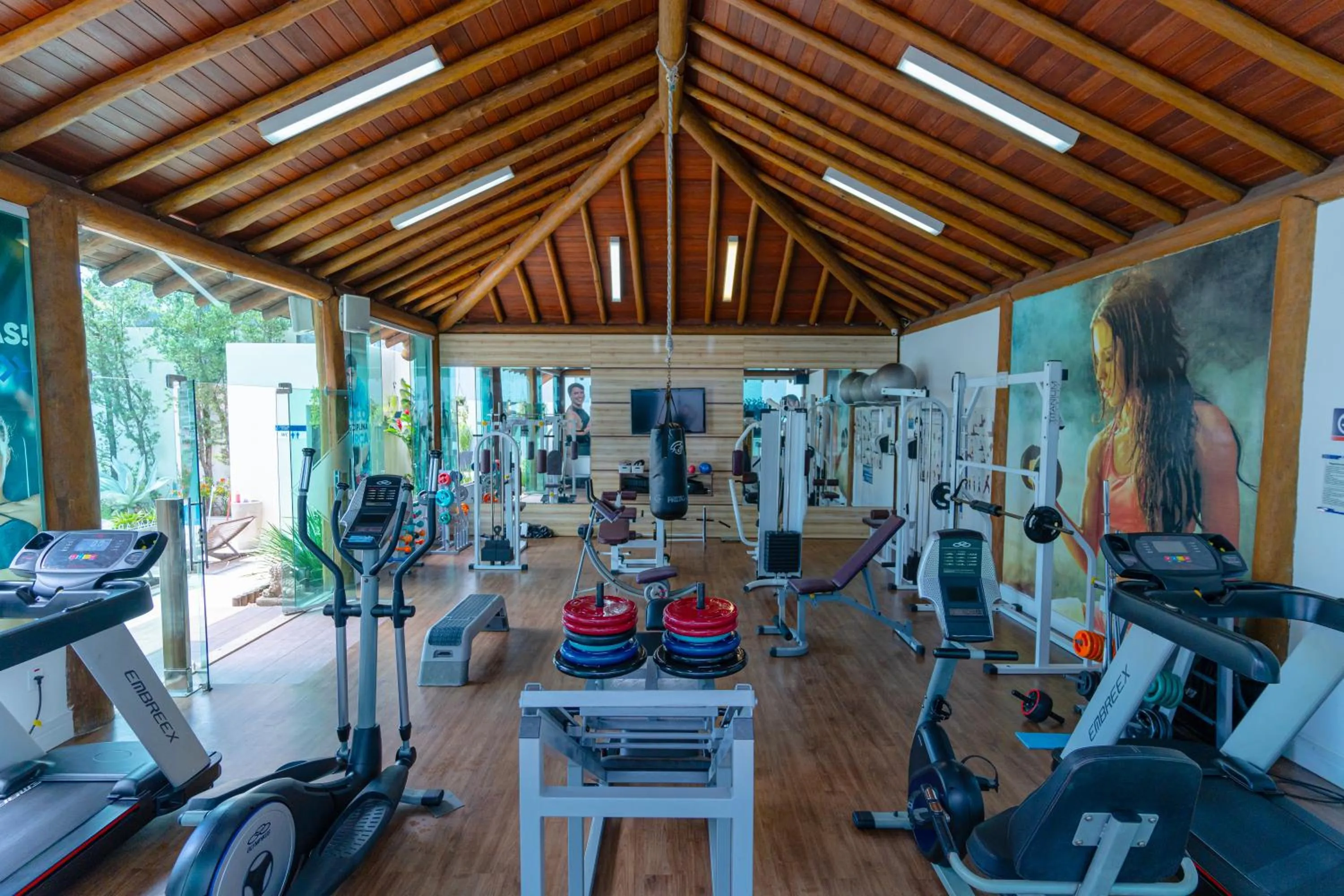 Fitness centre/facilities in Camaçari Plaza Hotel