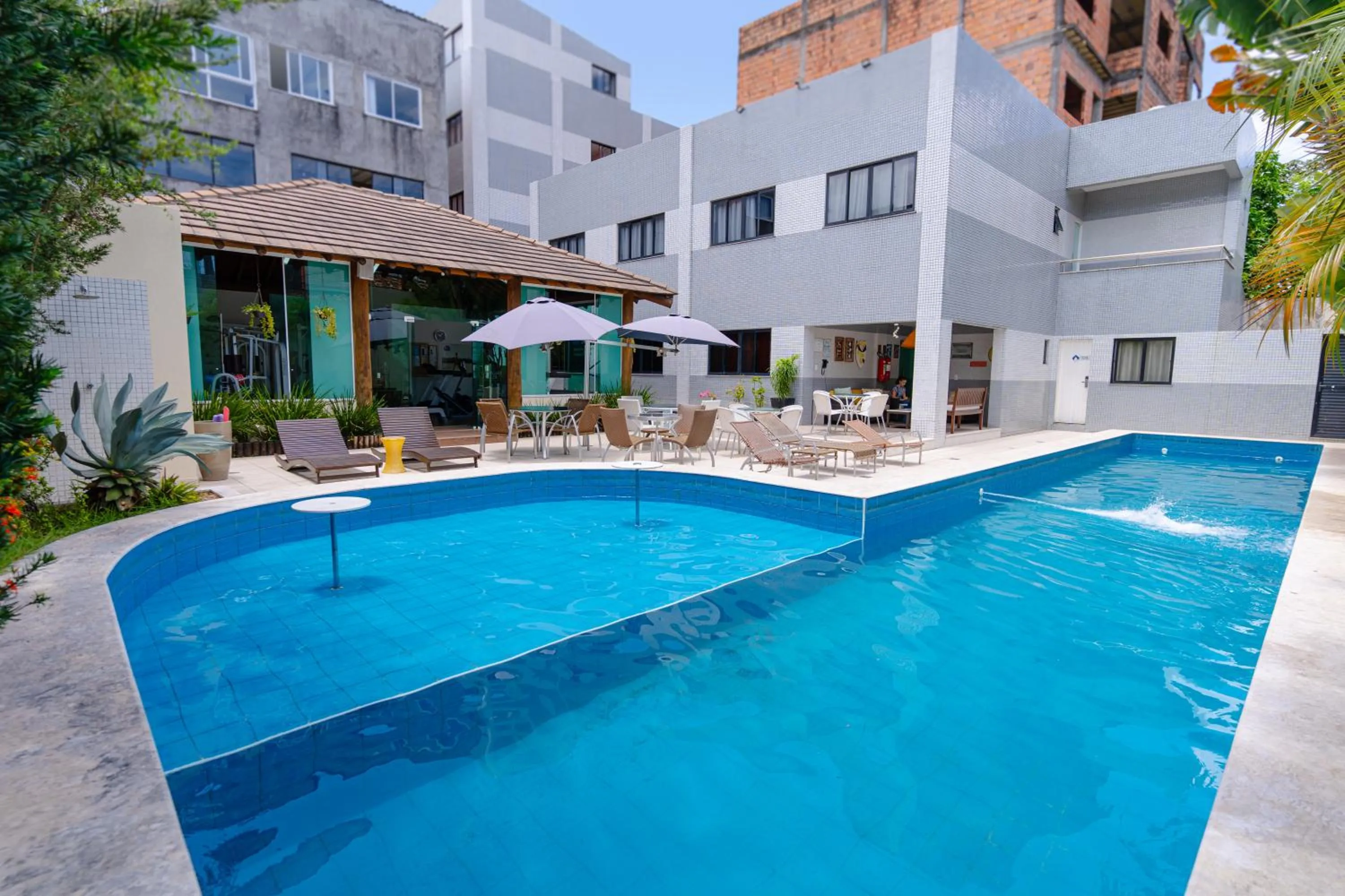 Pool view in Camaçari Plaza Hotel