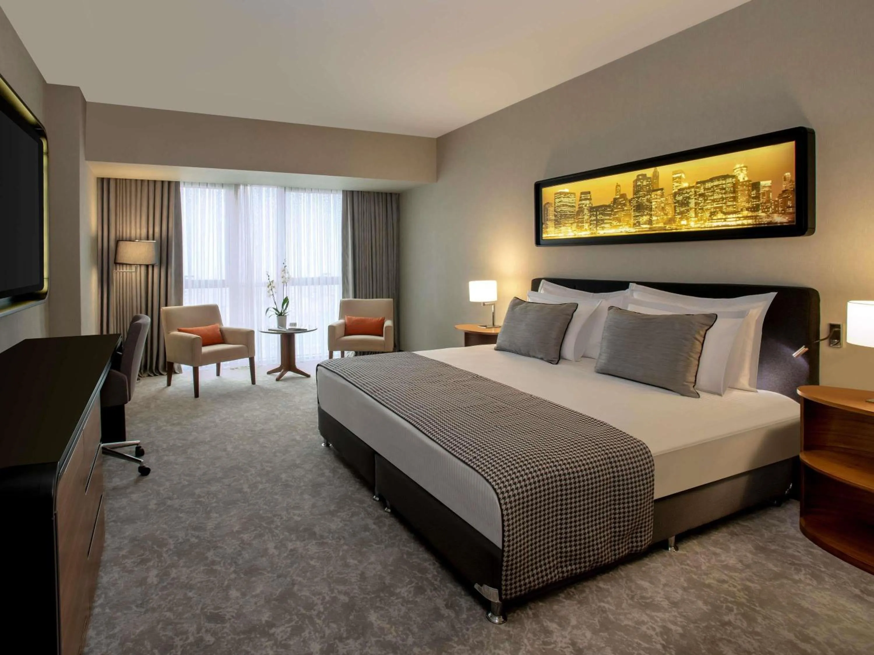 Bedroom, Bed in Movenpick Diyarbakir