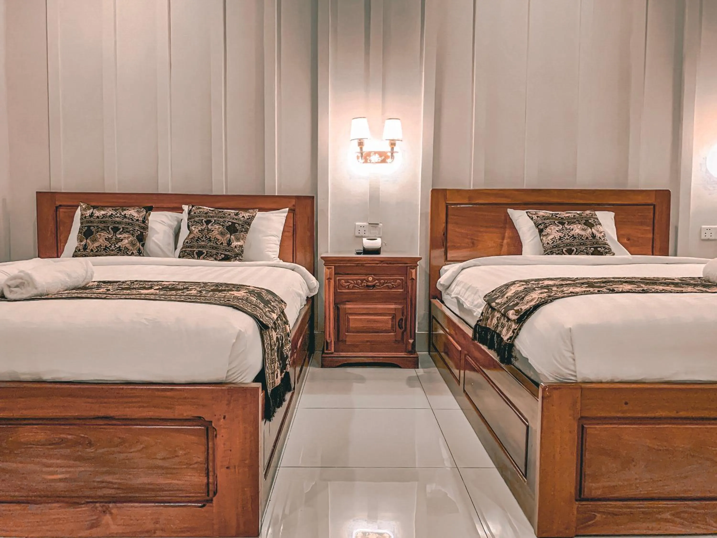 Bed in Montagne Regency