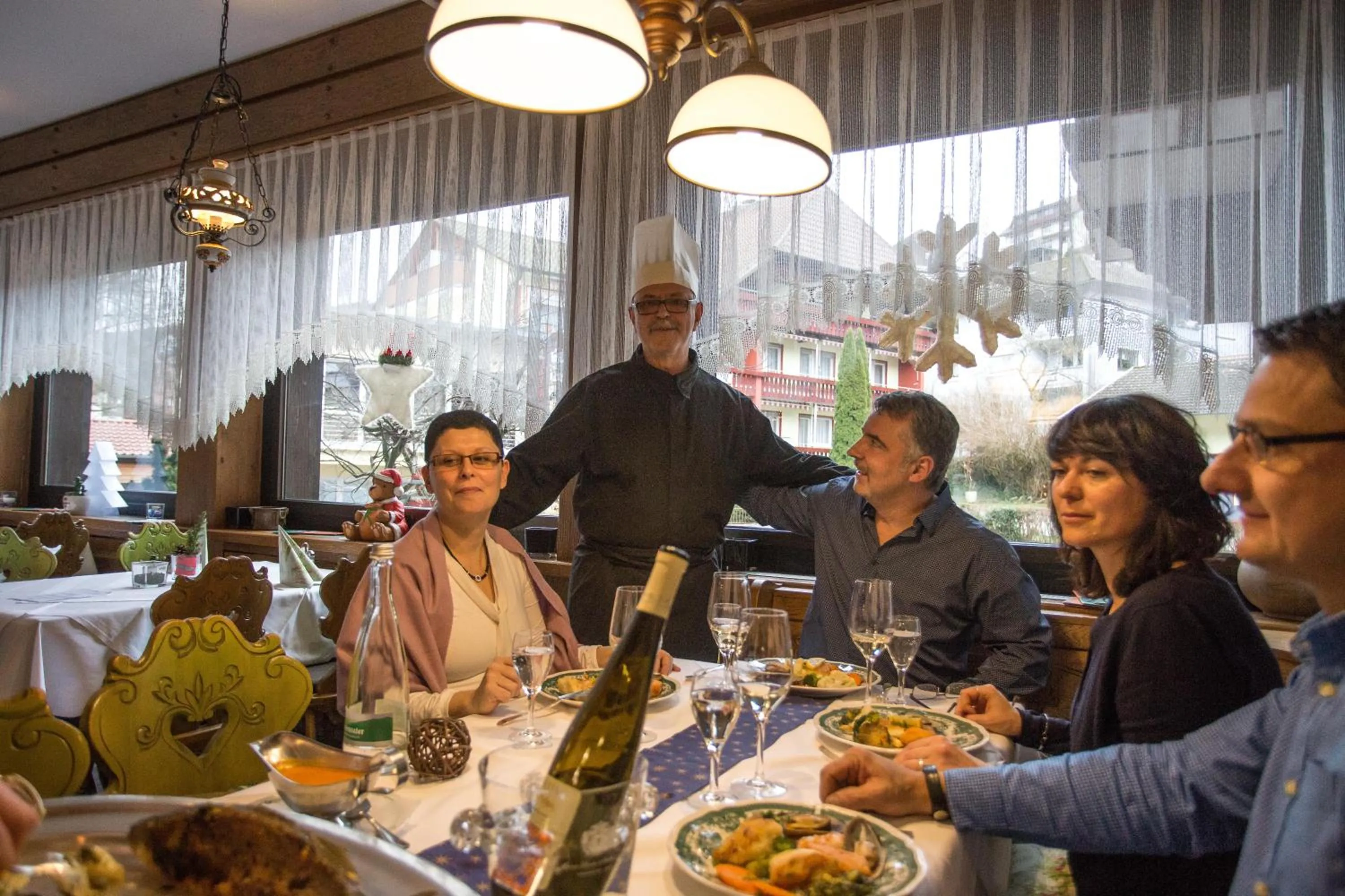 Restaurant/places to eat in Hotel Hirsch