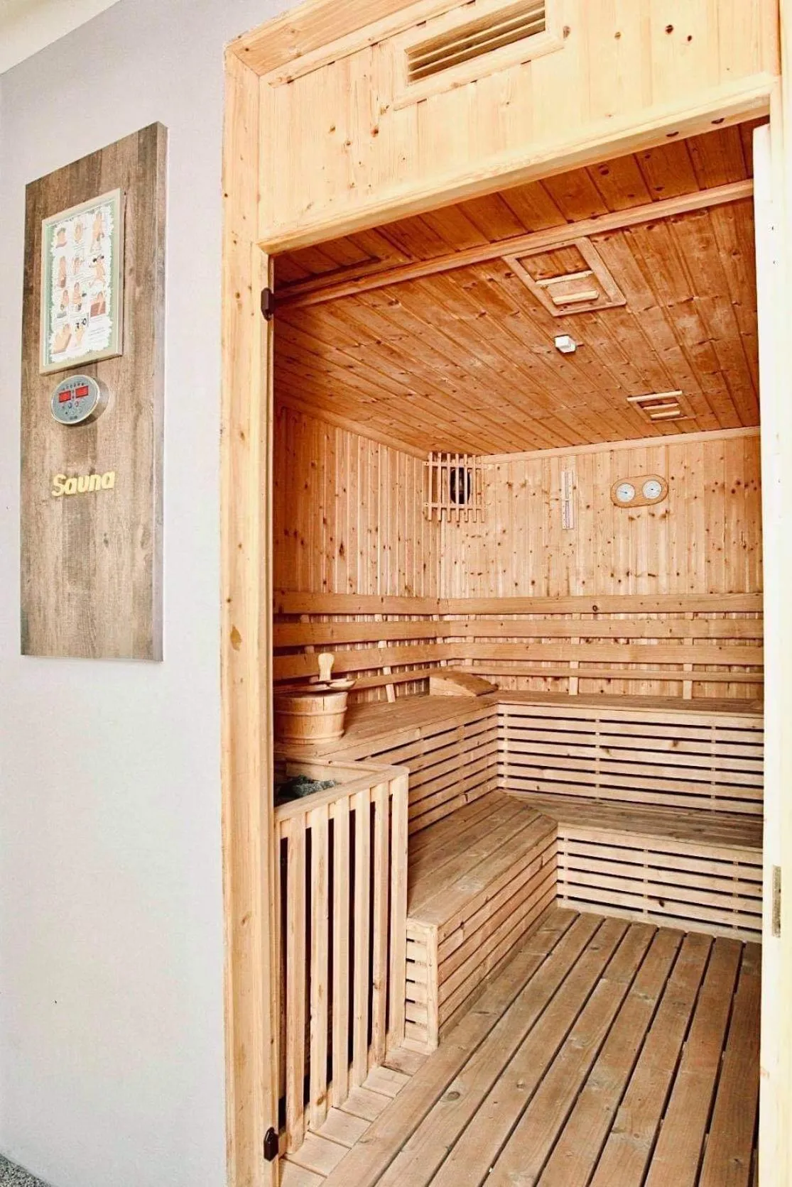 Sauna in Rak Elegant Hotel Patong