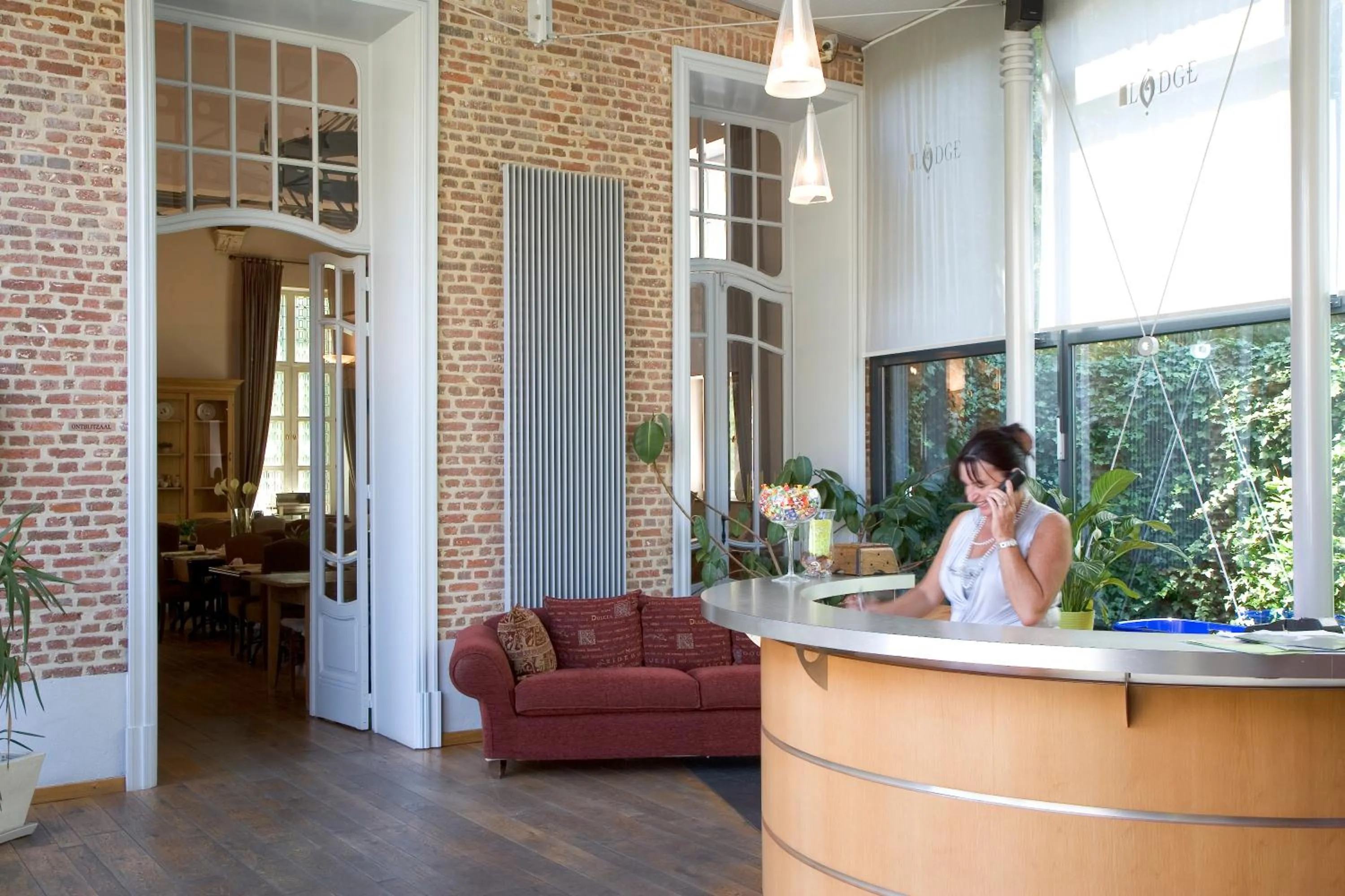 Lobby or reception in Oranje City Hotel