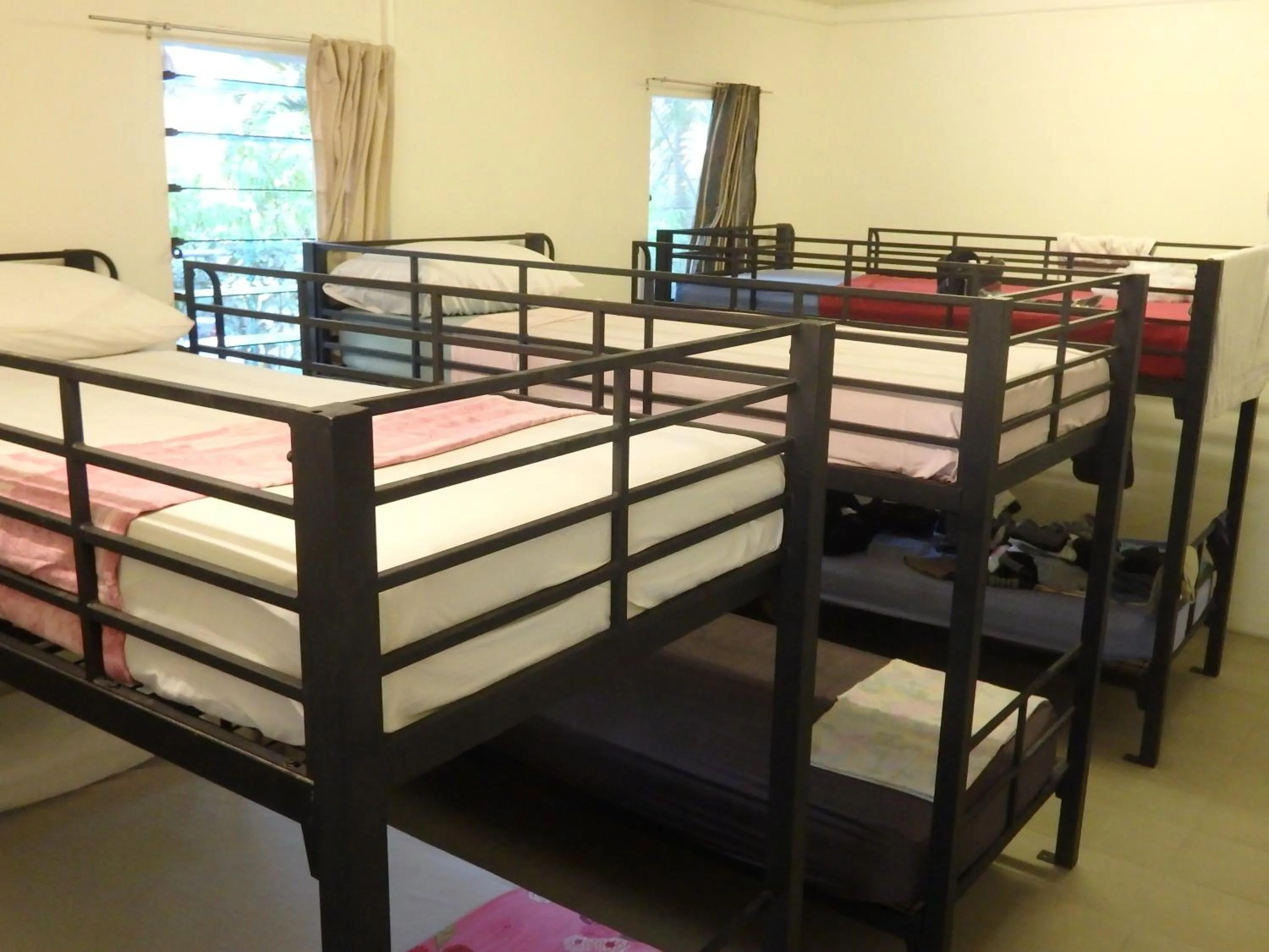bunk bed, Bed in Bluewater Lodge