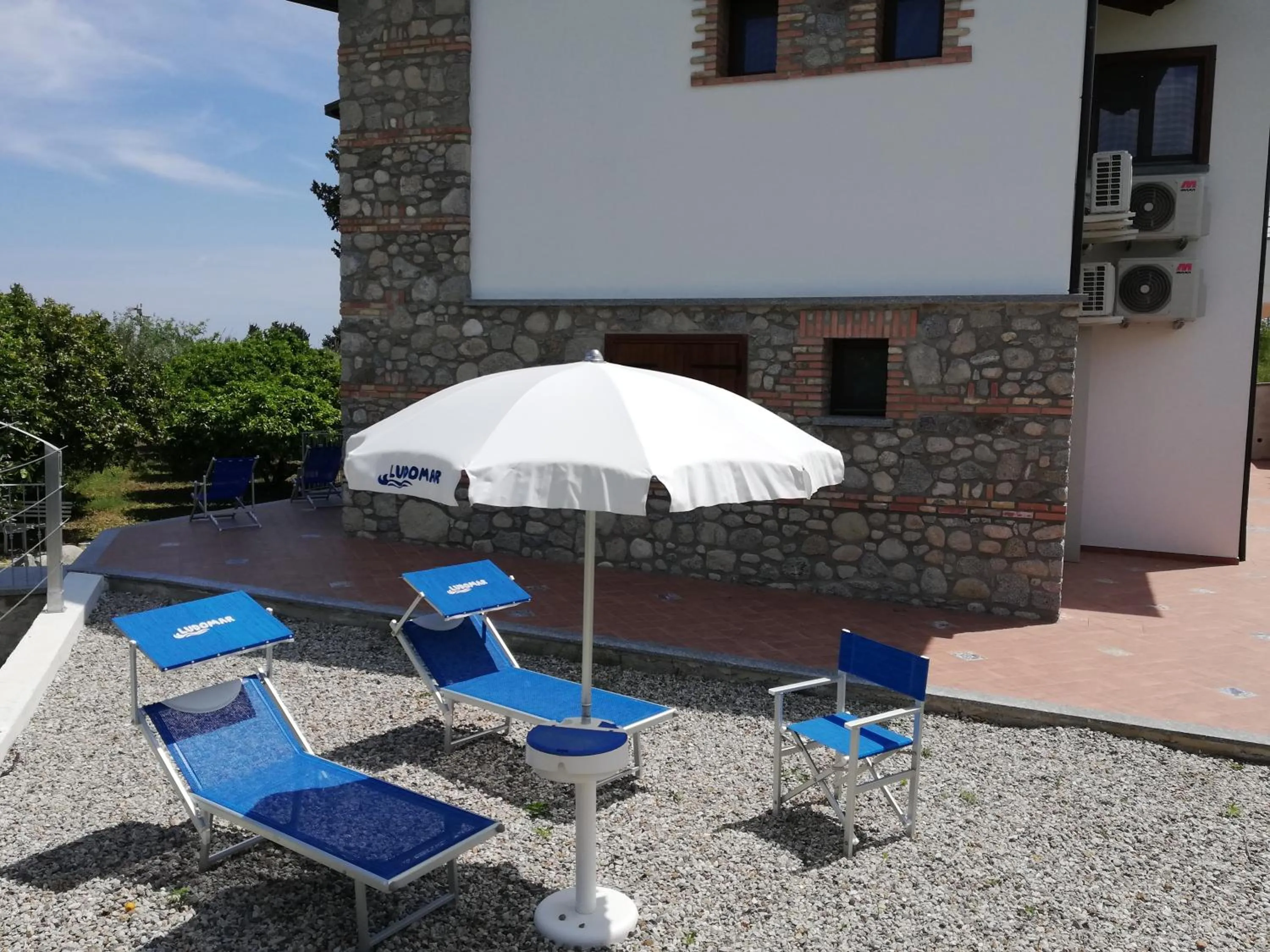 Property building in LudoMar Country Residence - Rooms & Apartments