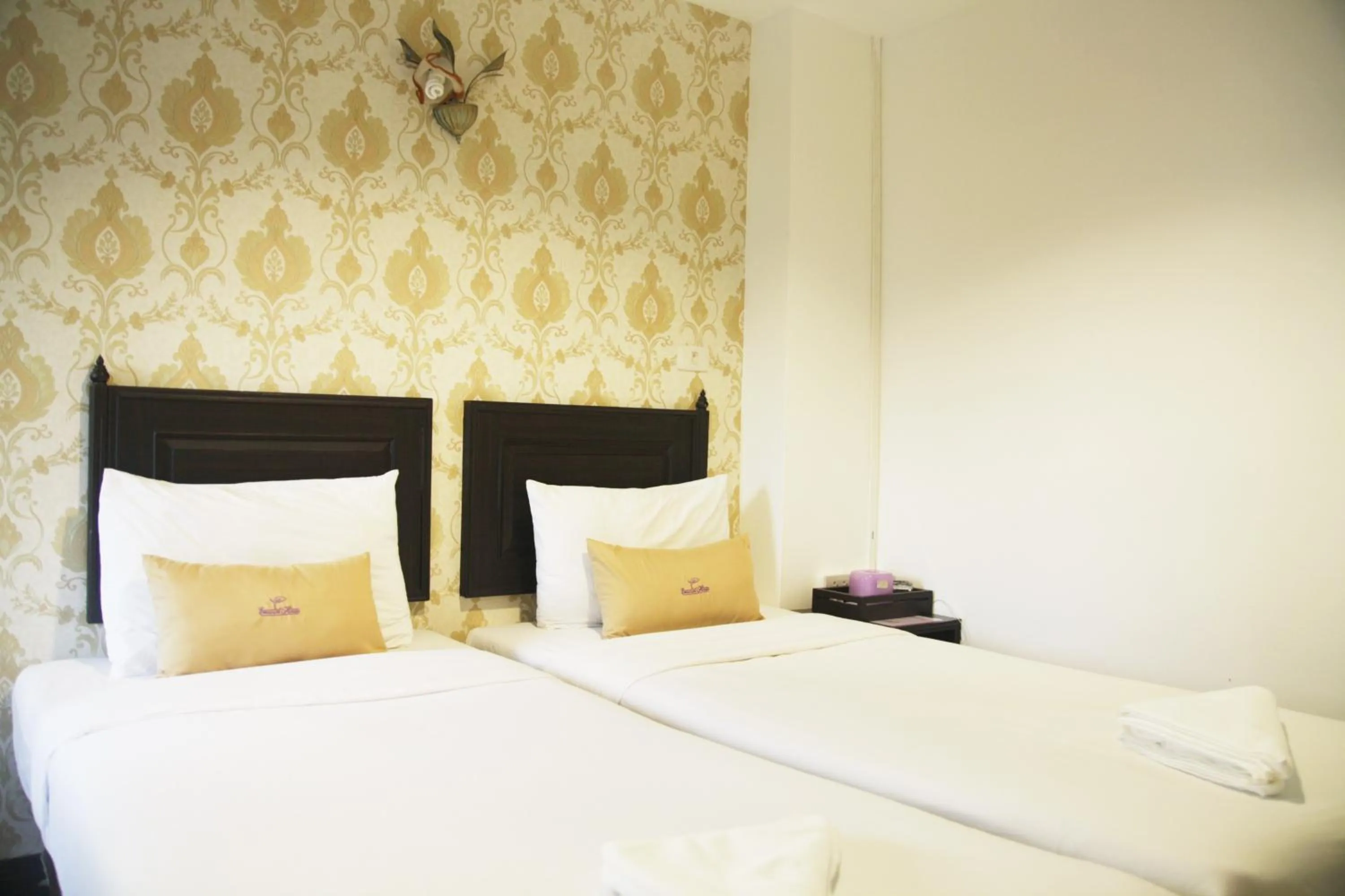 Decorative detail, Bed in Erawan House