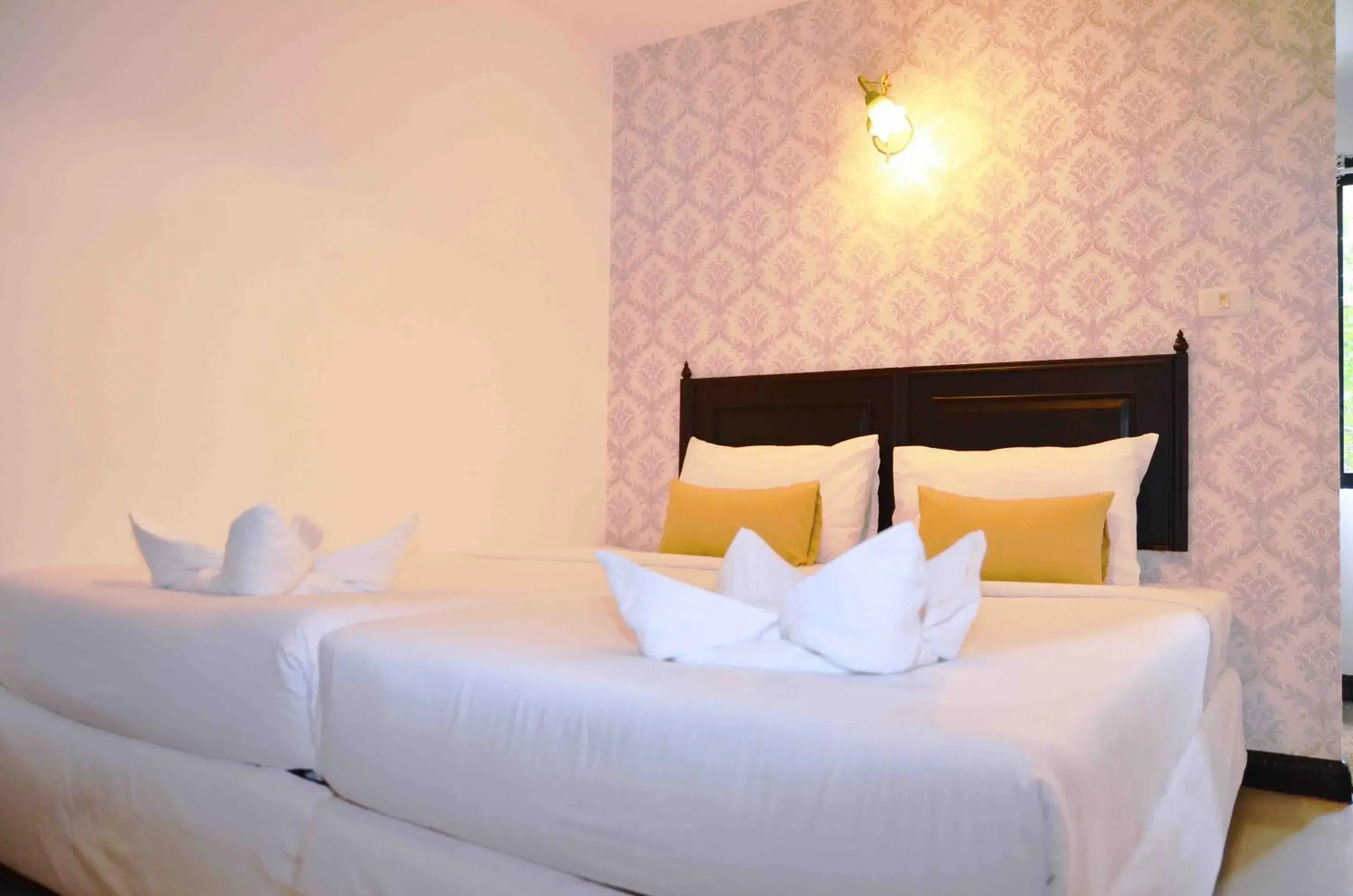 Superior Twin Room in Erawan House Superior Twin Room in Erawan House