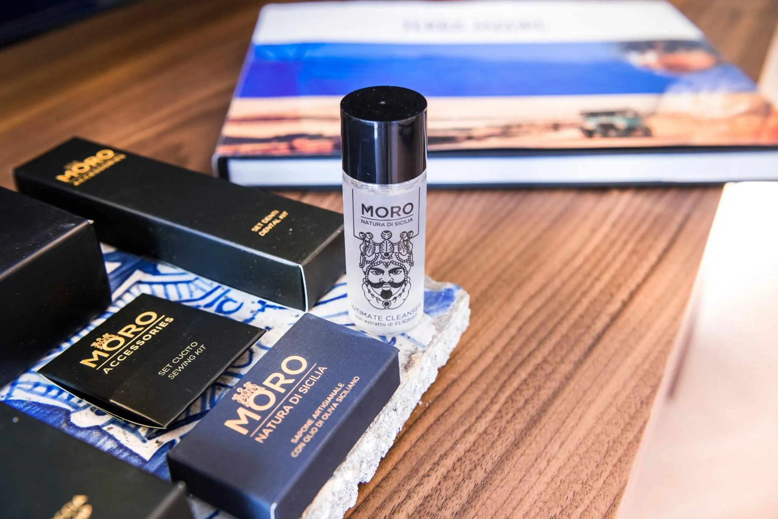 Decorative detail in InCanto