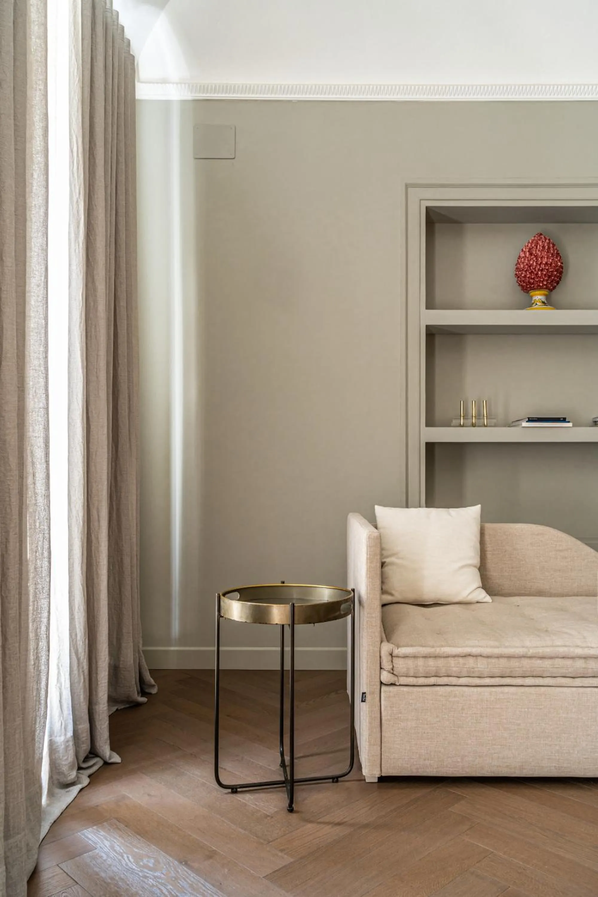 Seating area in InCanto