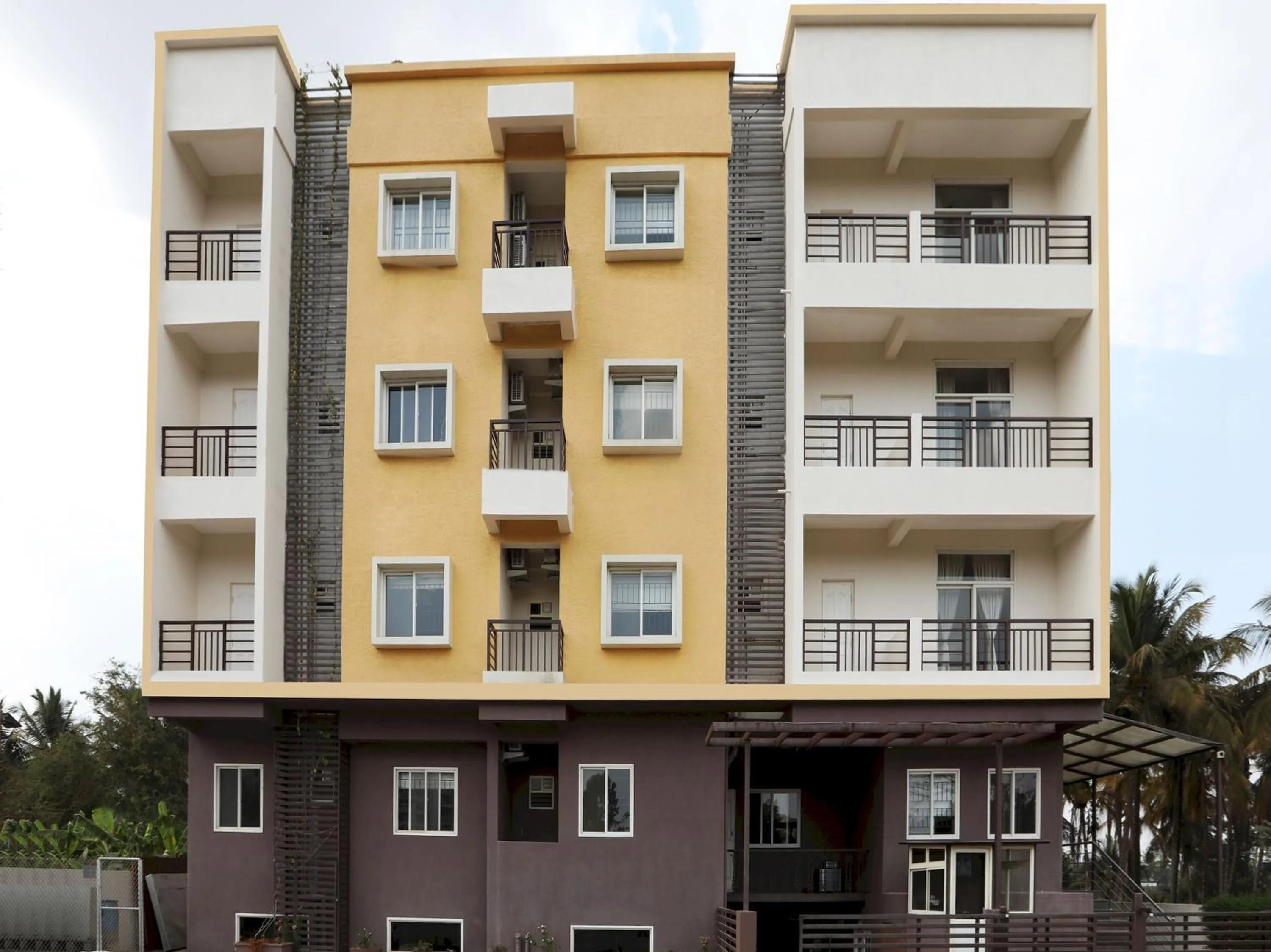 Facade/entrance in Super Hotel O Indra Comforts