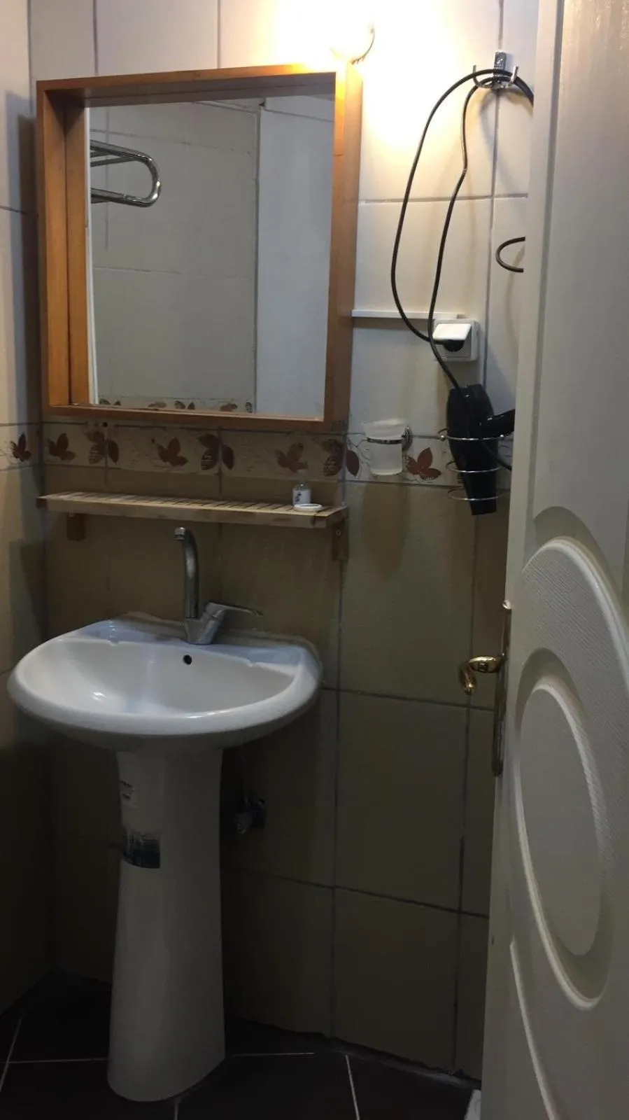 Economy Double Room in Divan Wooden Guesthouse