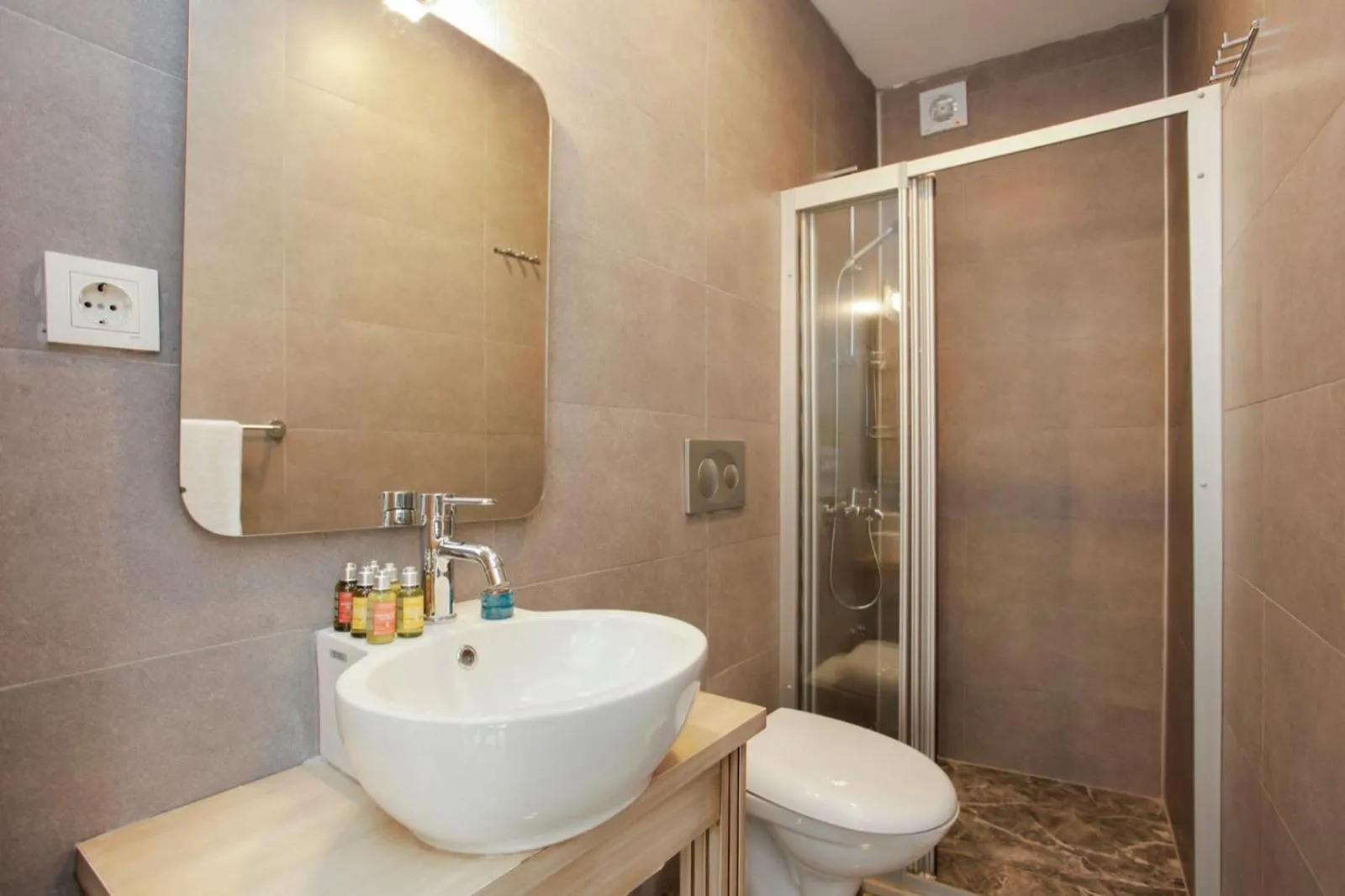 Bathroom in The Loft Istanbul