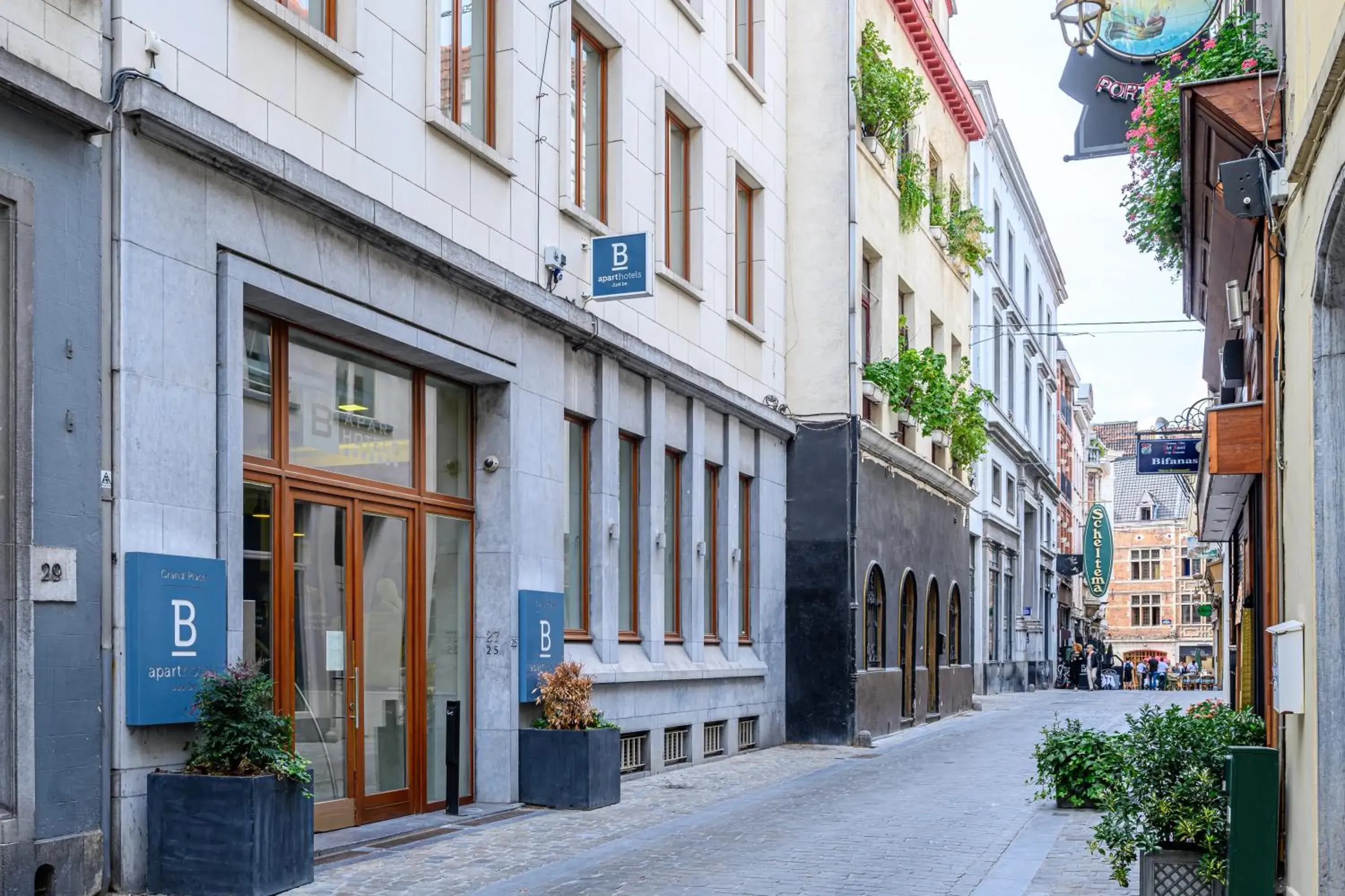 B-aparthotel Grand Place B-aparthotel Grand Place