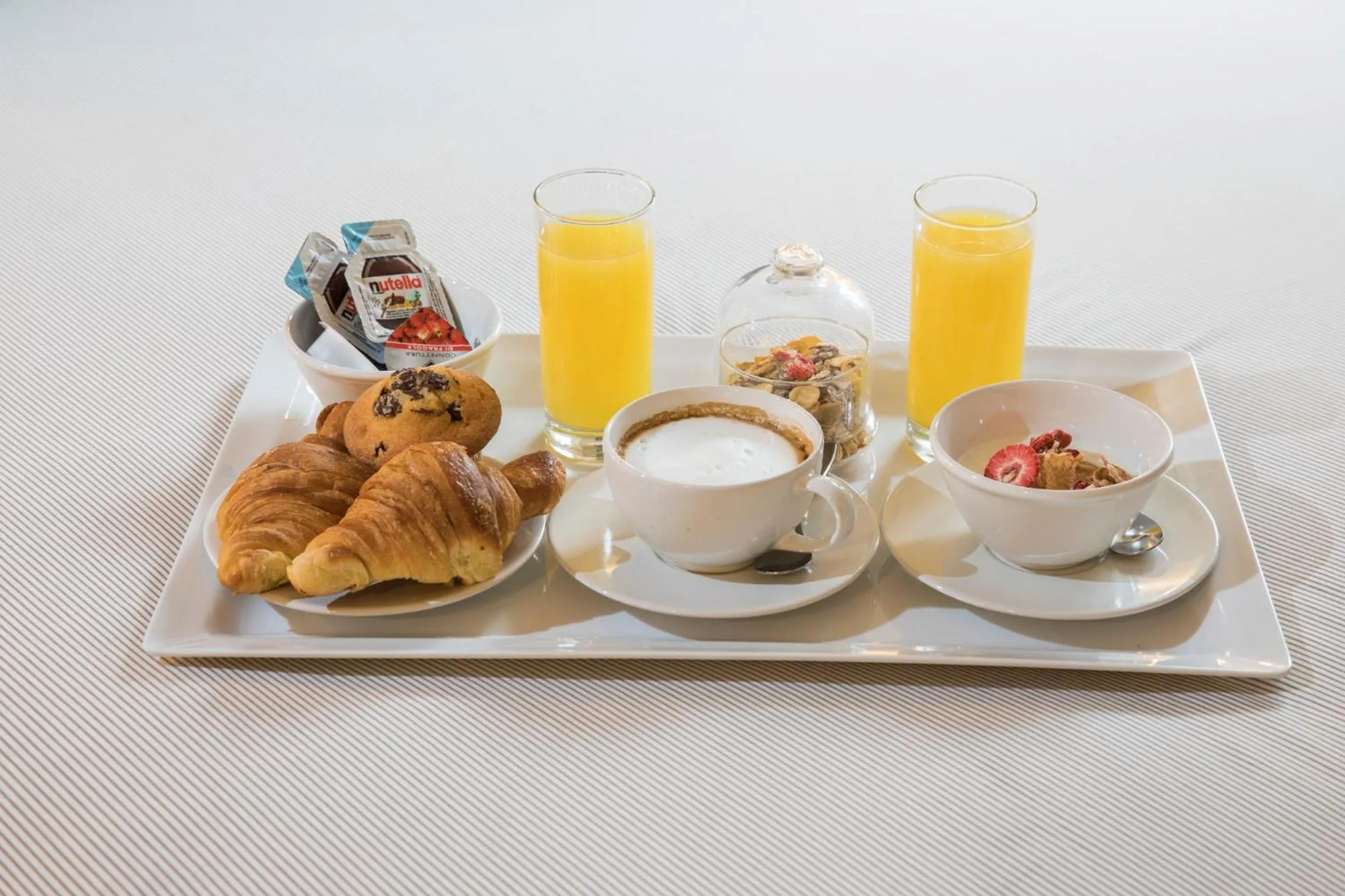 Breakfast in Trastevere Gallery Suites