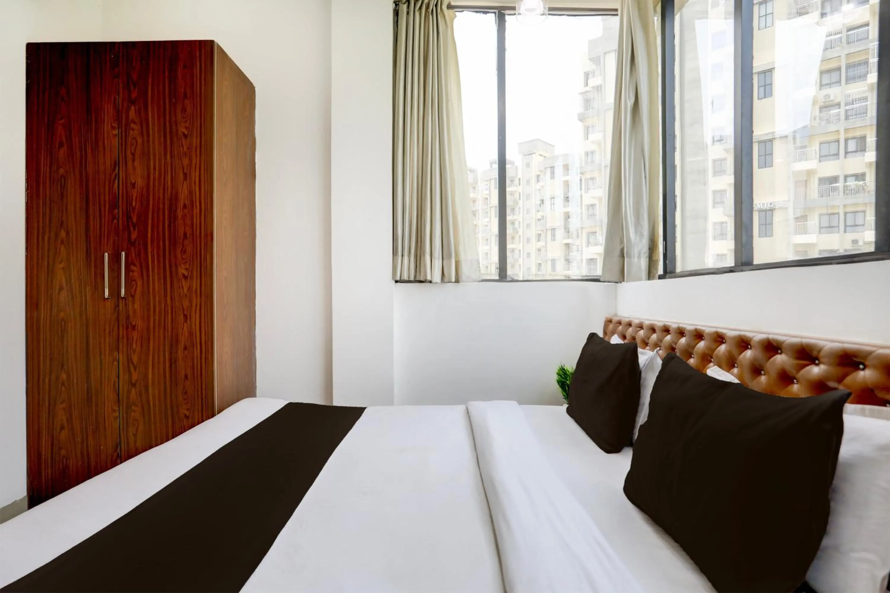 Bedroom, Bed in Hotel O MP Nagar Near Rachna Tower