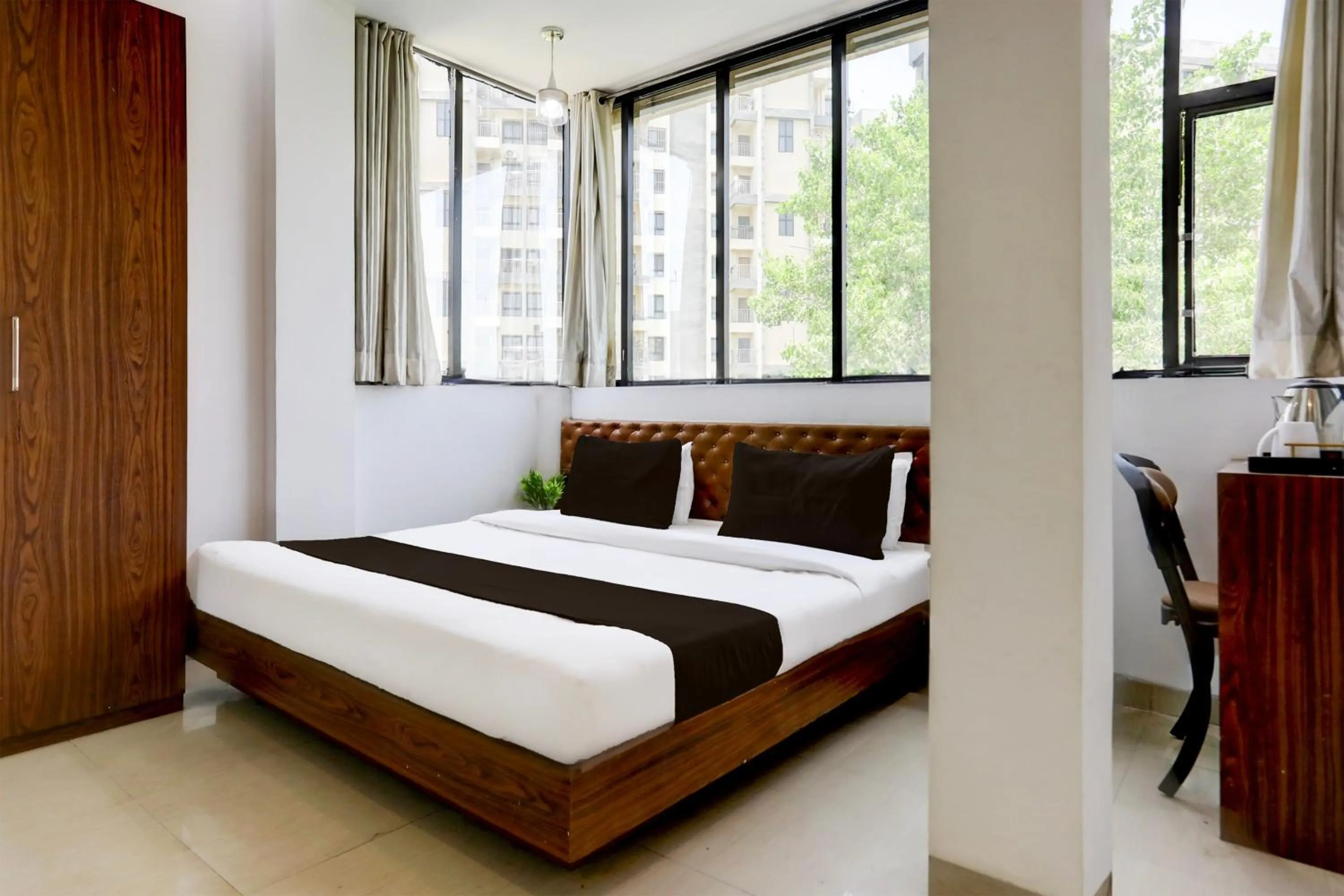 Bedroom, Bed in Super Hotel O MP Nagar Near Rachna Tower
