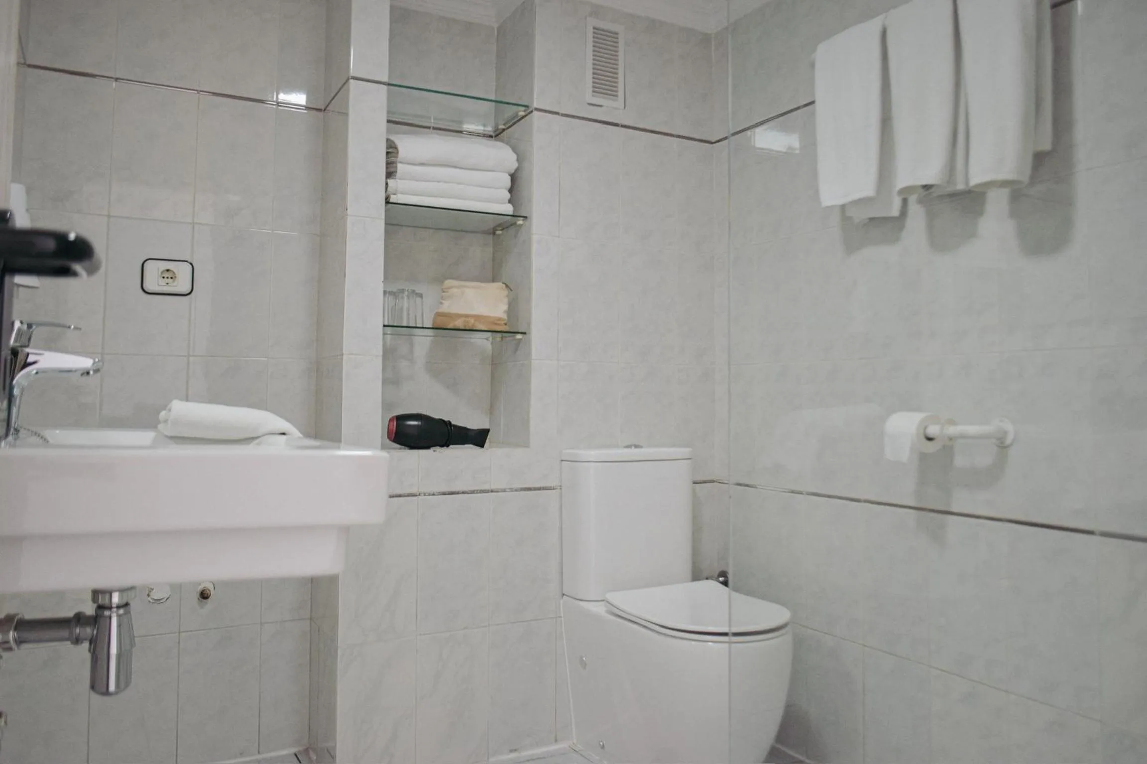 Bathroom in Acapulco Ocean View