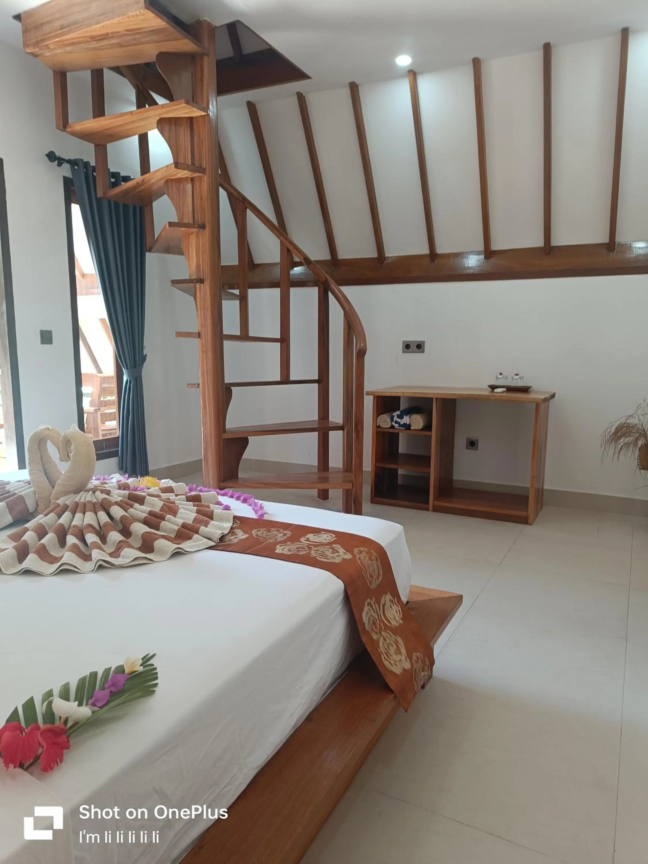 Bedroom, Bed in Lucy's Garden Hotel