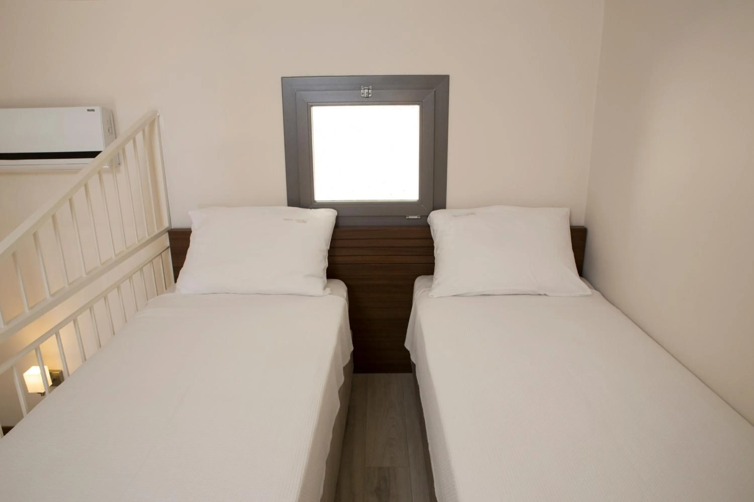 Bedroom, Bed in Neopol Hotel