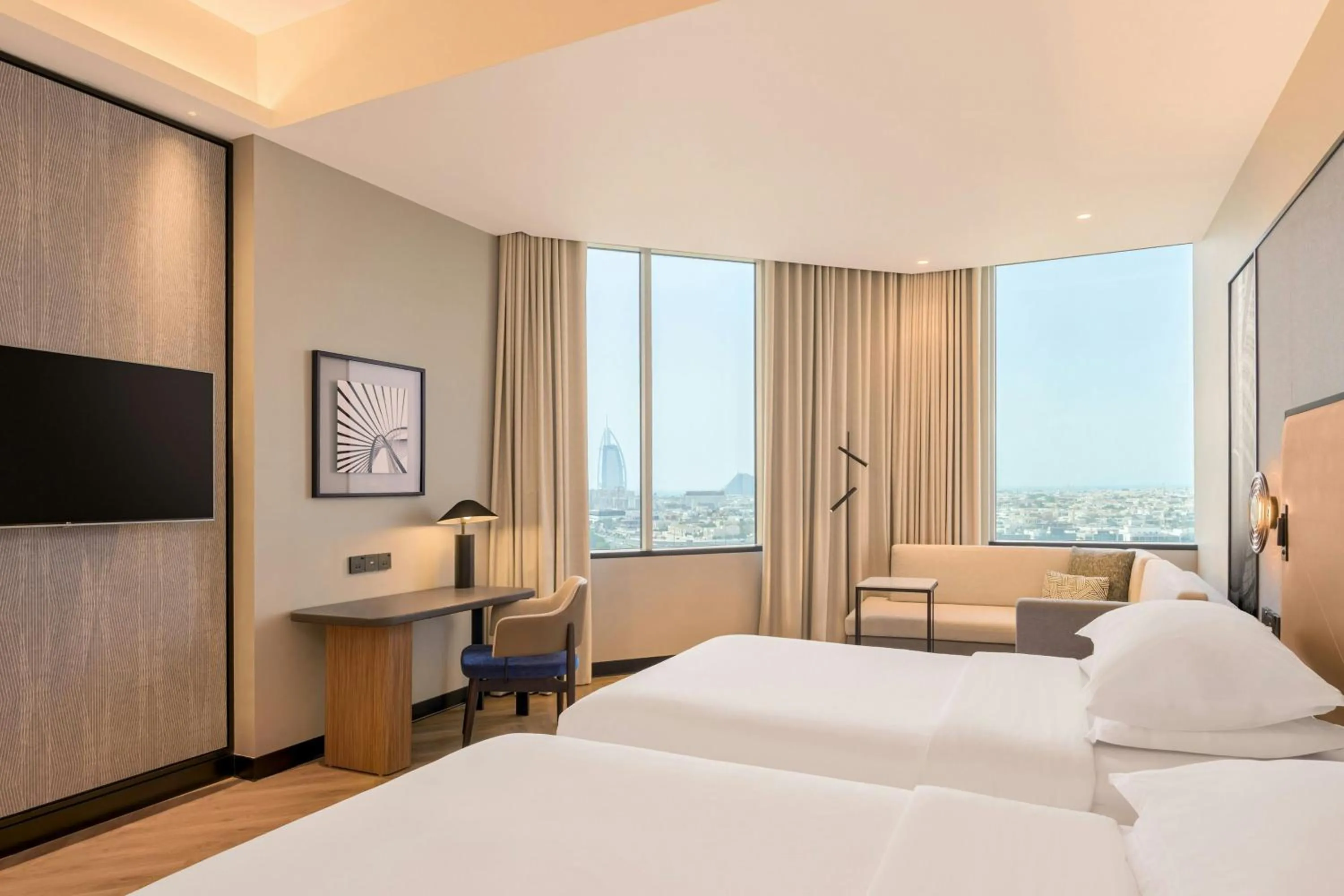 Bedroom, Bed in Sheraton Mall of the Emirates Hotel, Dubai