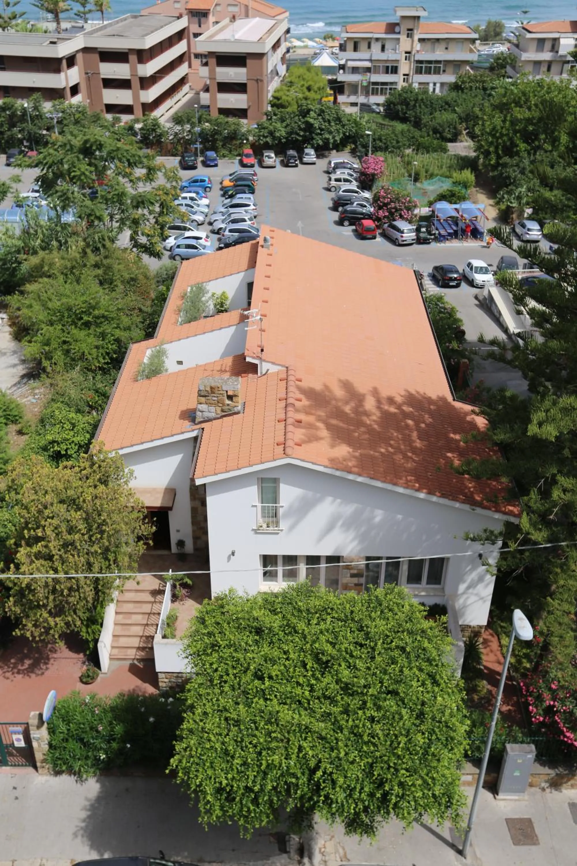 Facade/entrance in Lumachella B&B