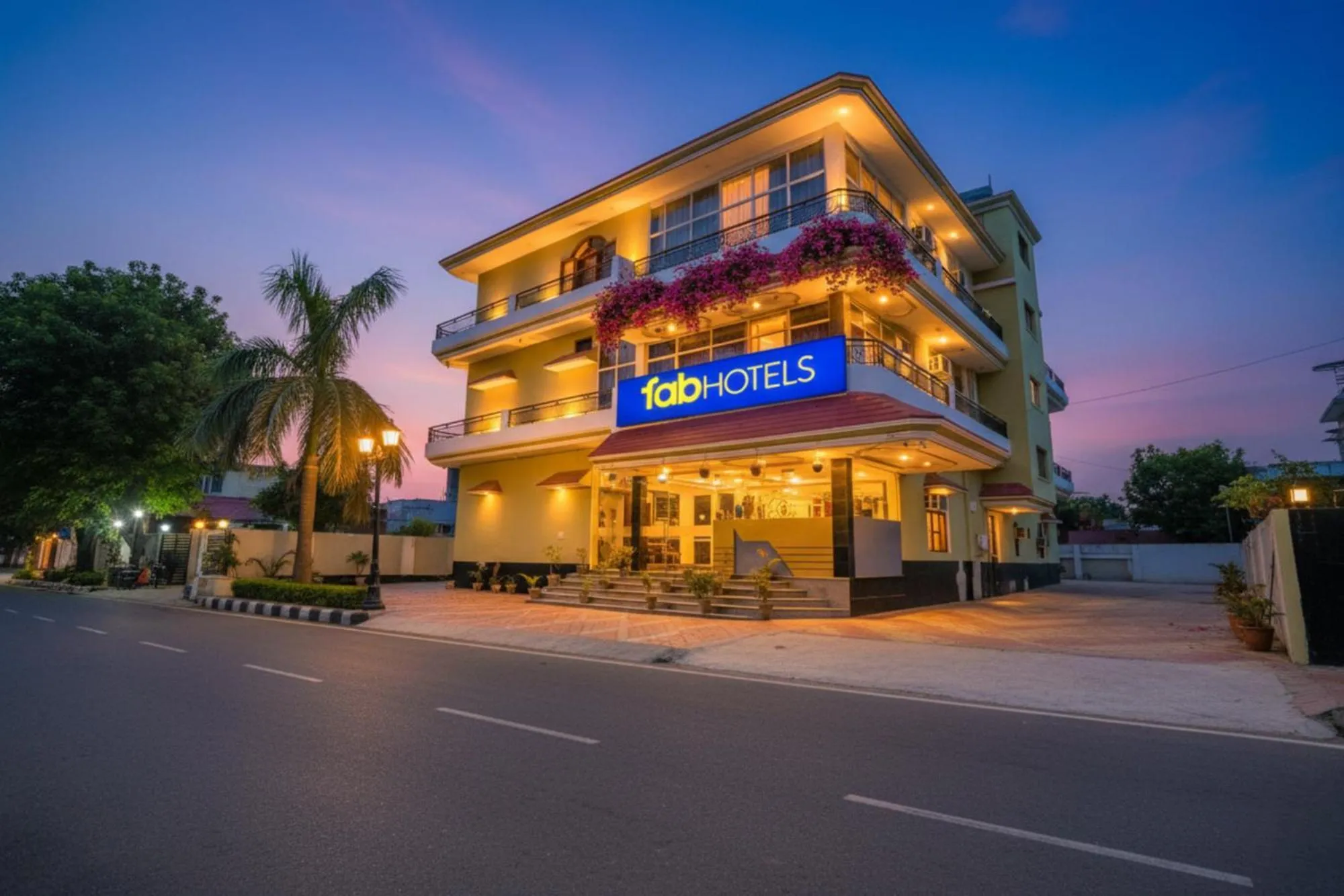 Property building in FabHotel Kriti Green - Hanuman Mandir, Lathia