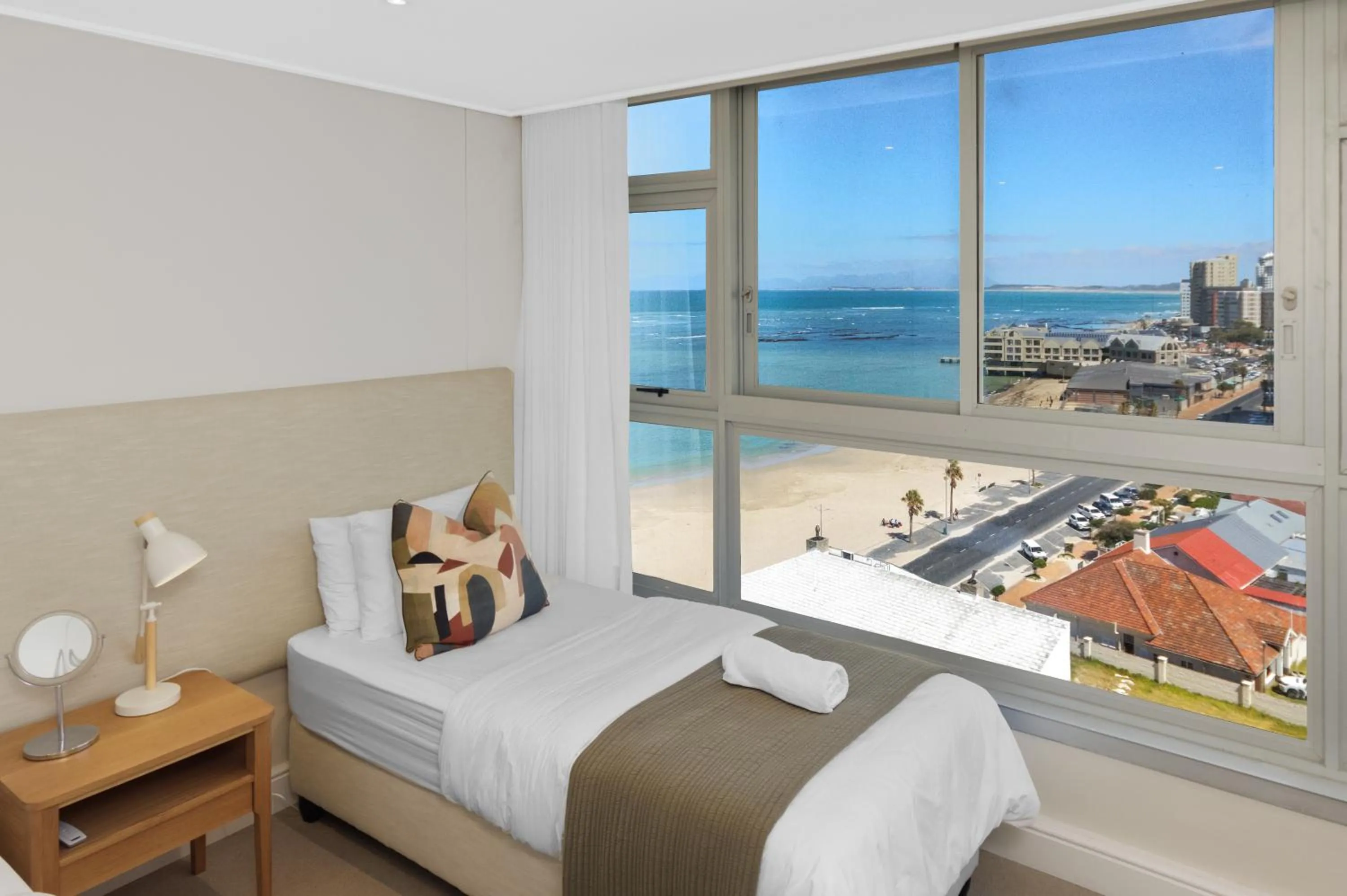 Bedroom, Bed in Ashley on Beach Strand