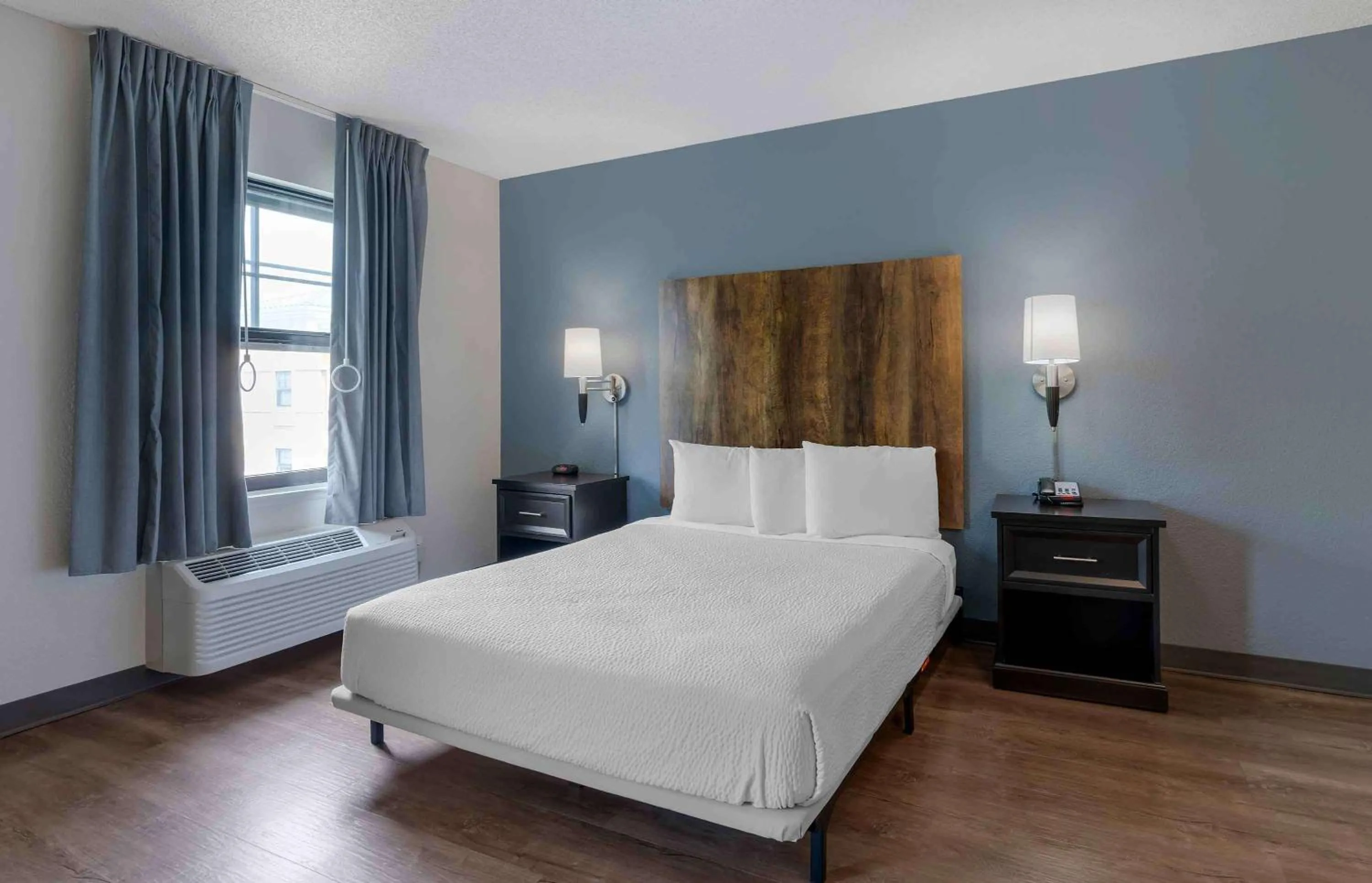 Bedroom, Bed in Extended Stay America Suites - Fremont - Newark
