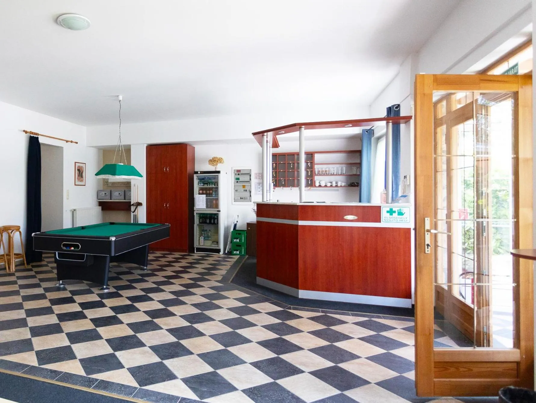 Billiard in Hotel Platán