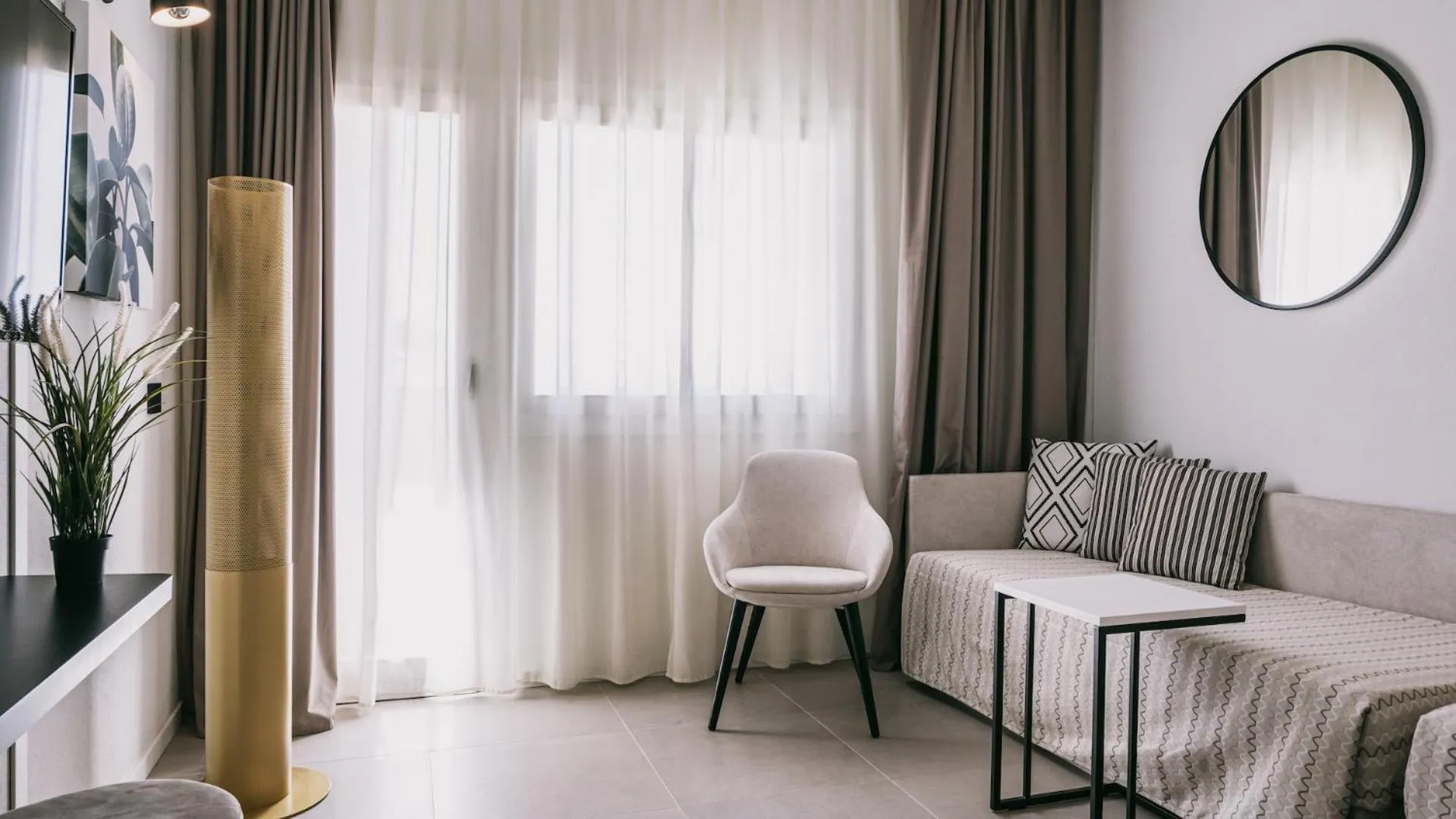 Bedroom in Mangia's Himera Resort