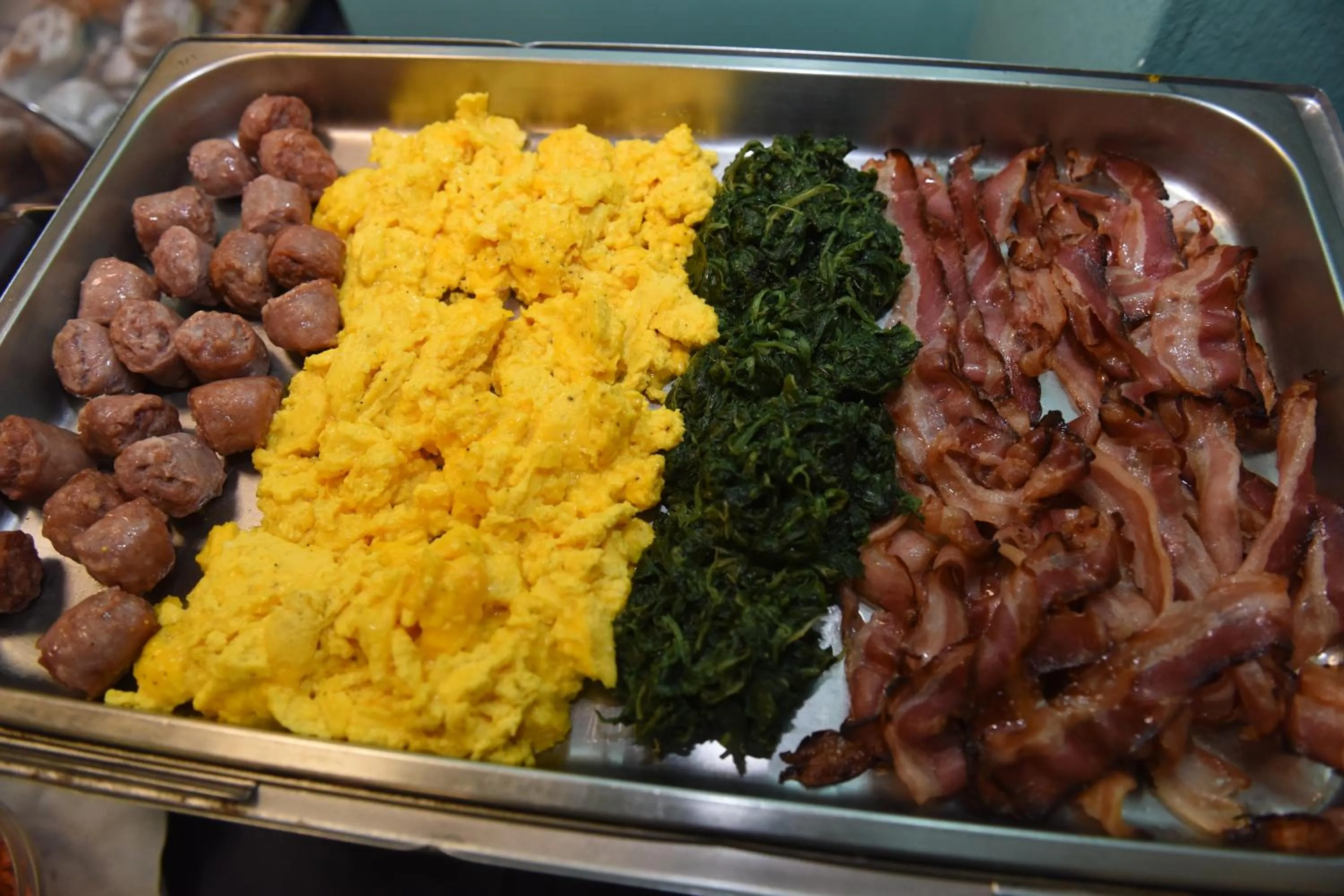 Food and drinks in Amadei Hotel Figaro & Apartments