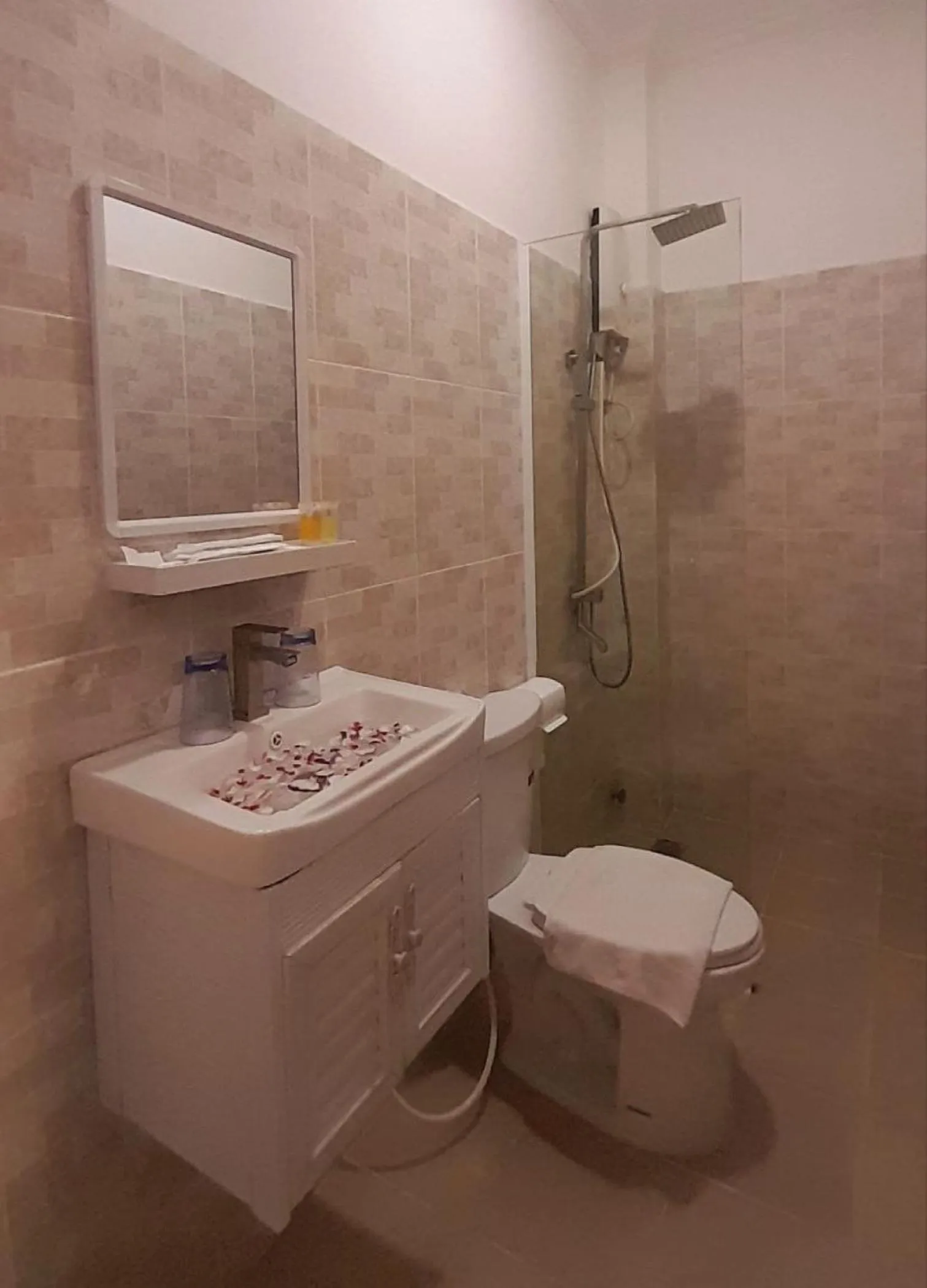 Bathroom in 4 RIVERS HOTEL