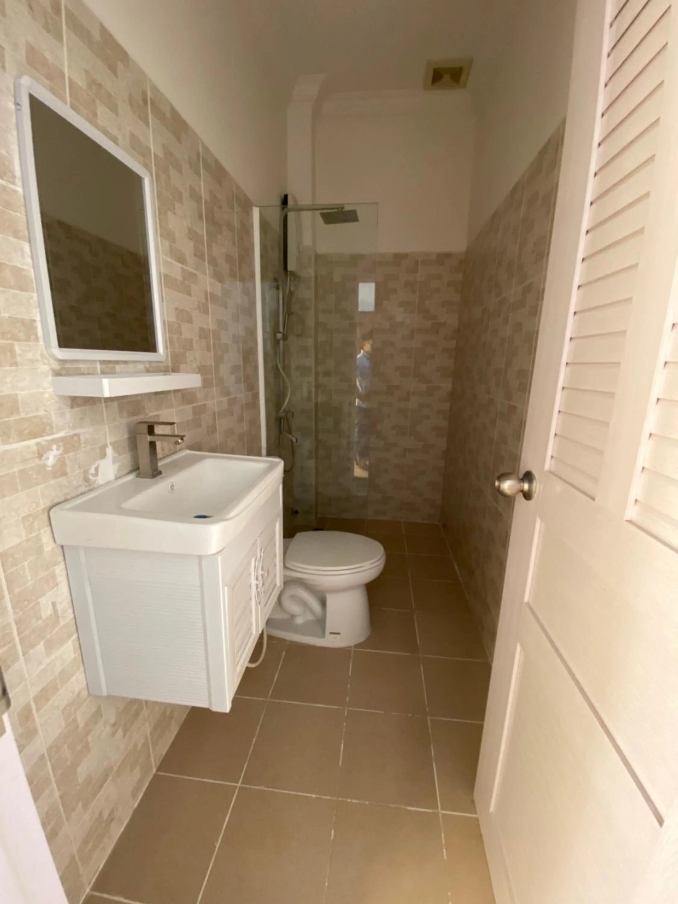 Shower in 4 RIVERS HOTEL