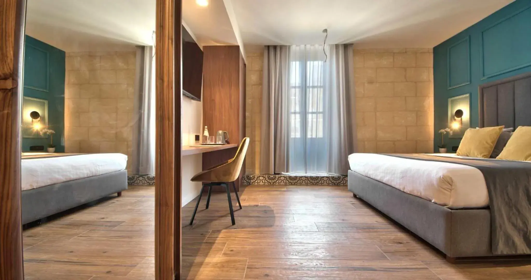 Double Room with Balcony in 23 Boutique Hotel Double Room with Balcony in 23 Boutique Hotel