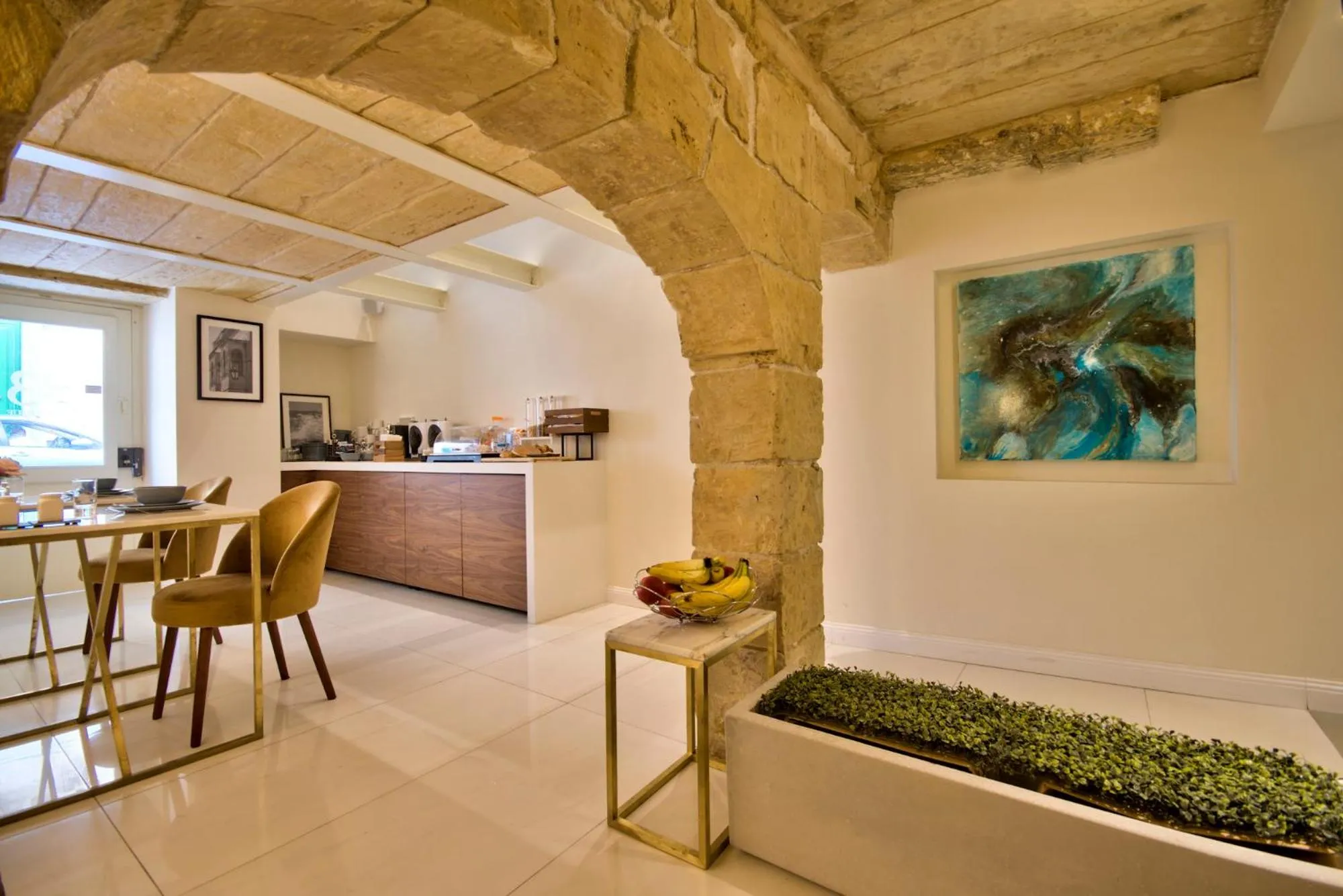 Breakfast in 23 Boutique Hotel