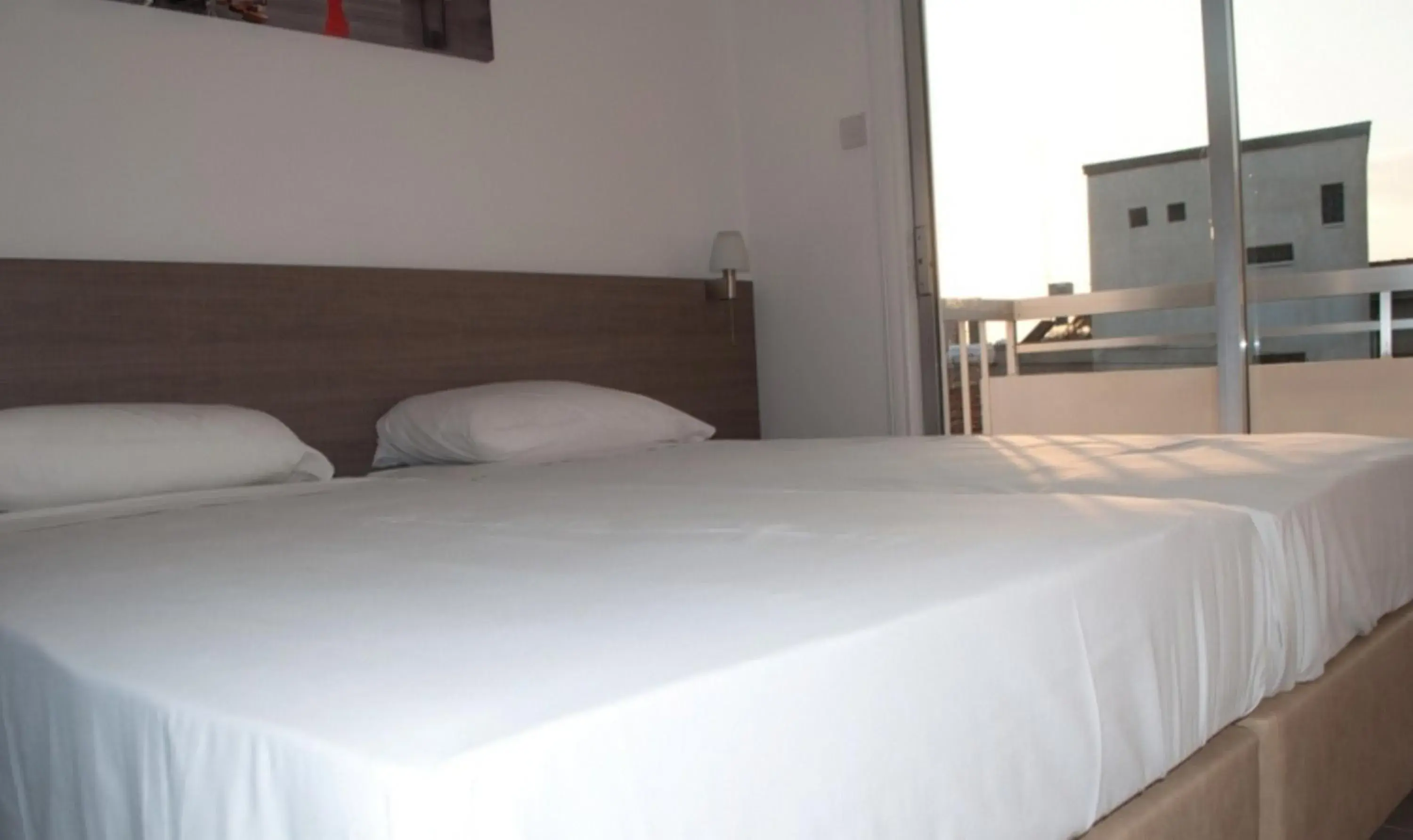 One-Bedroom Apartment (2 Adults) in St. George Rent Rooms One-Bedroom Apartment (2 Adults) in St. George Rent Rooms