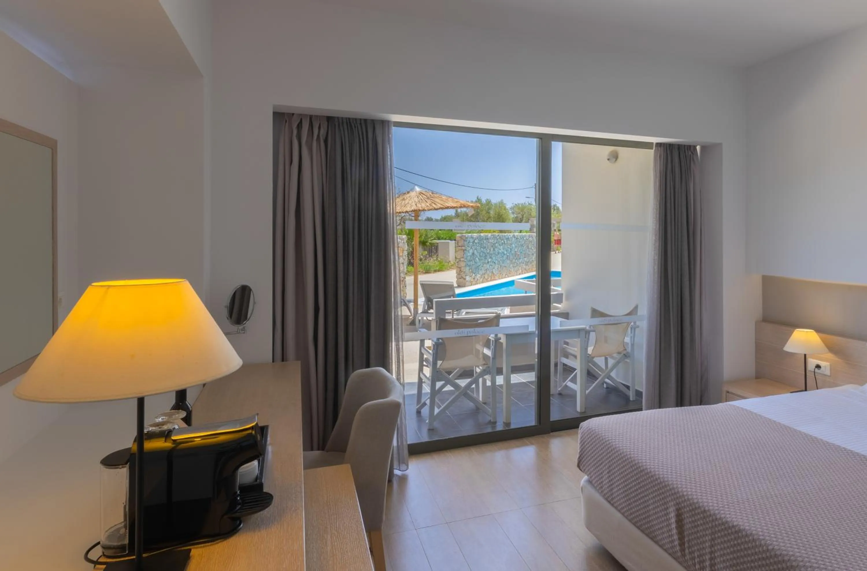 Swimming pool, Bed in Akti Palace Hotel