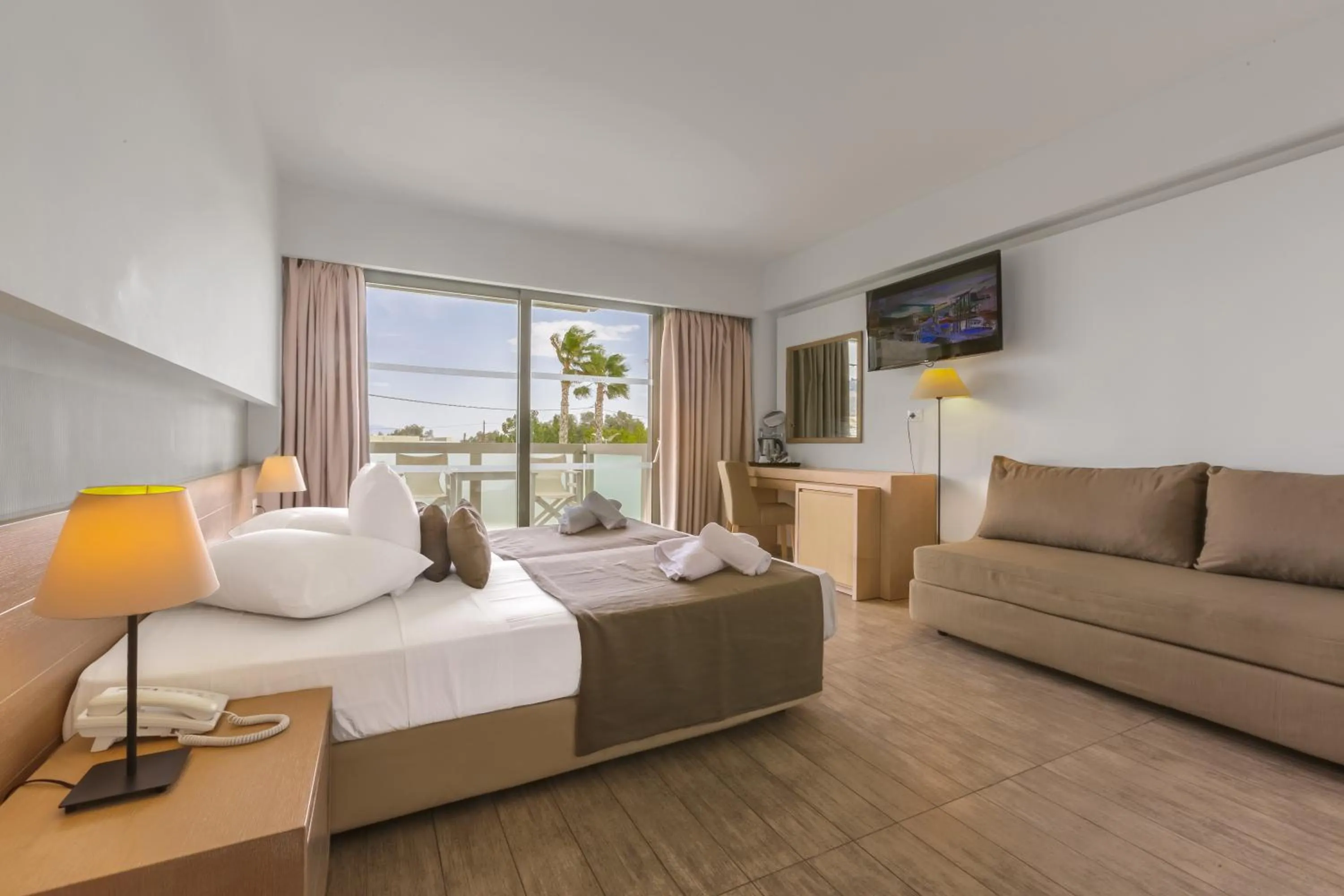 Bedroom, Bed in Akti Palace Hotel