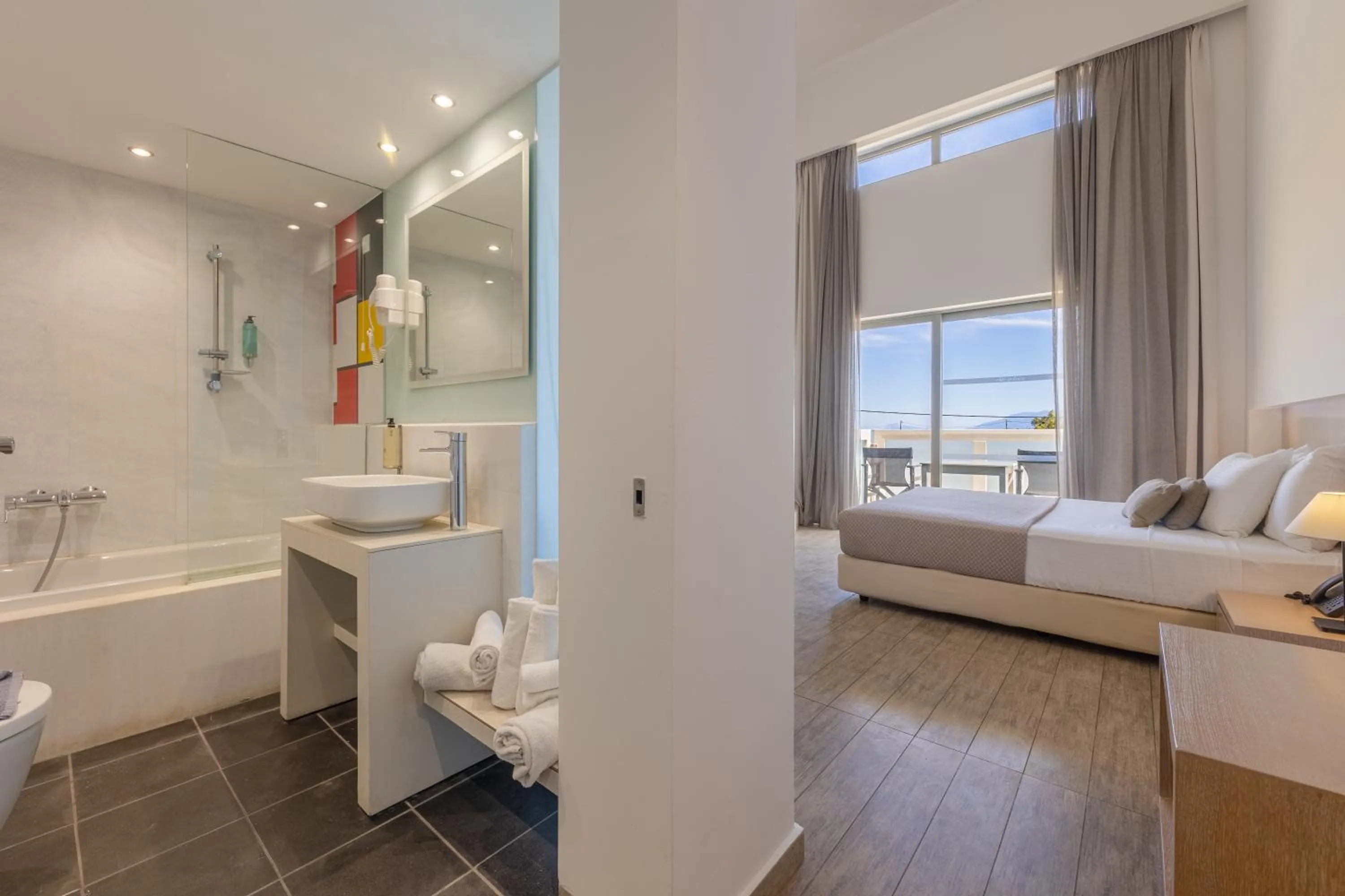 Bathroom, Bed in Akti Palace Hotel