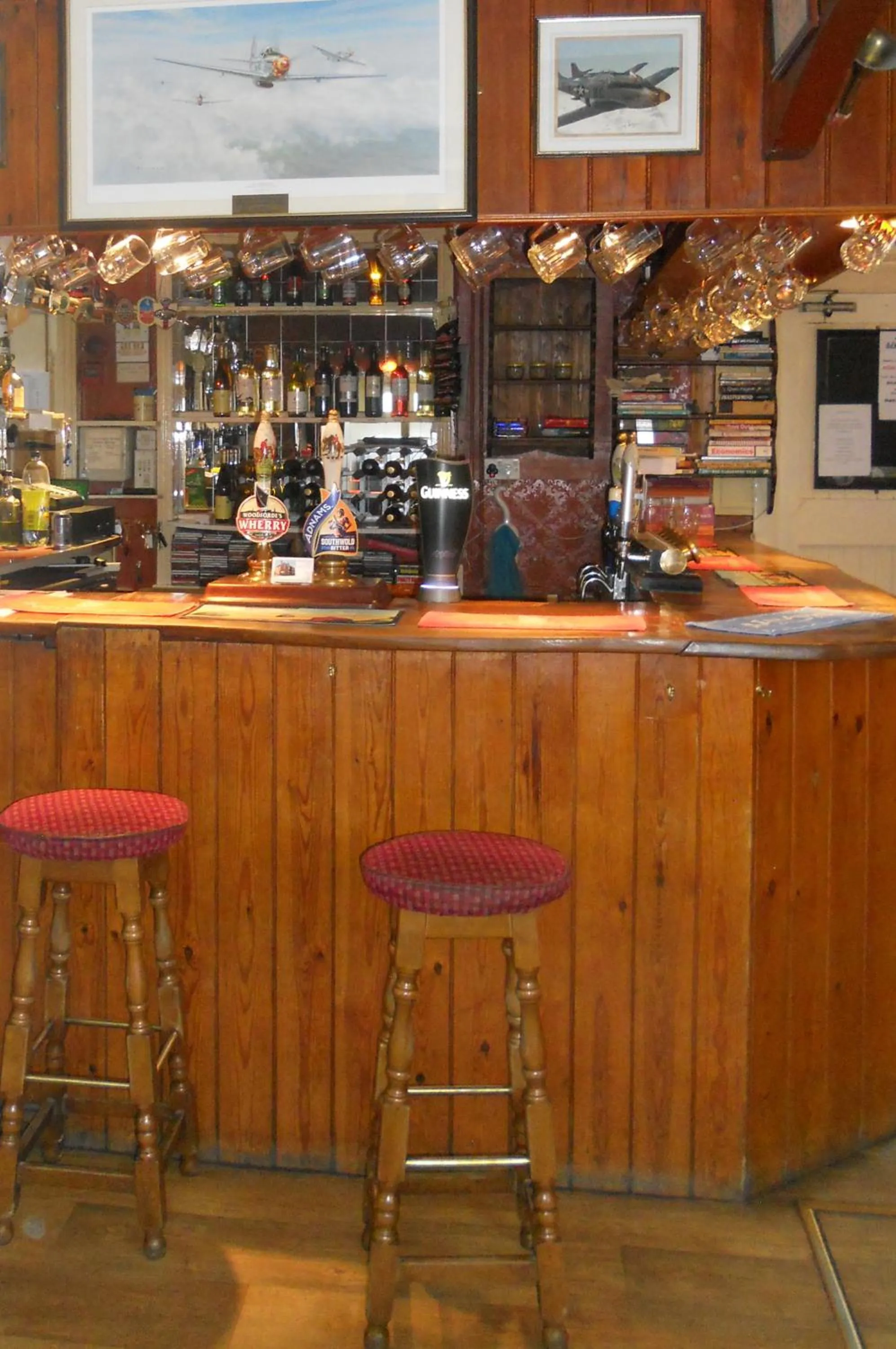 Lunch in The Theberton Lion