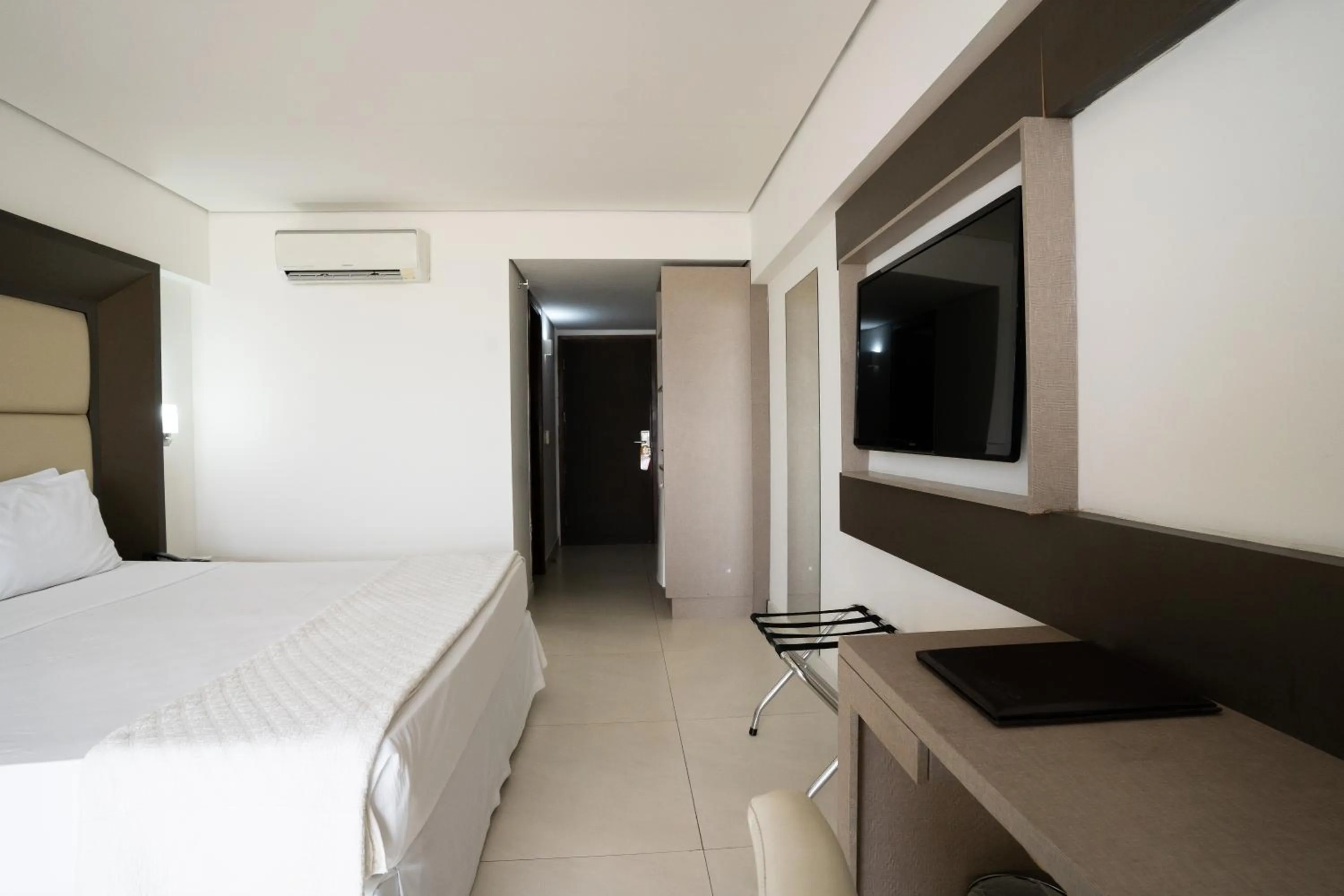 air conditioner, Bed in Hotel Cabo Branco Atlântico