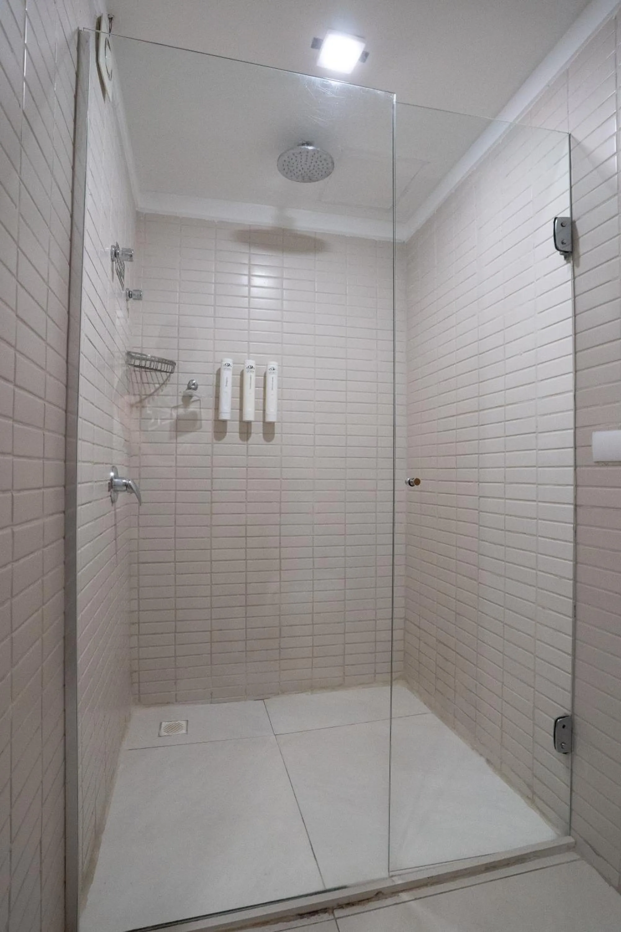 Shower in Hotel Cabo Branco Atlântico