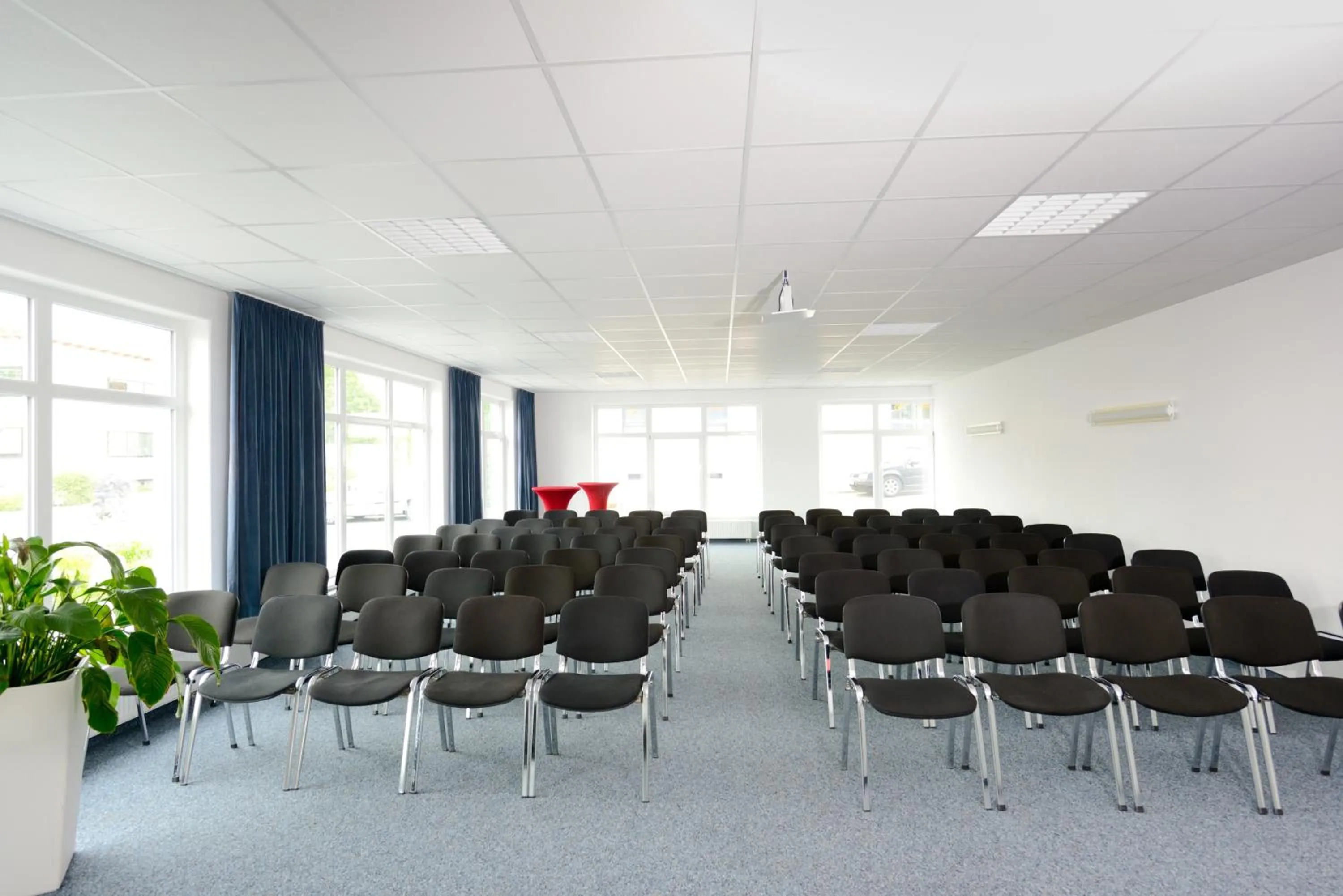 Business facilities in Zar-Hotel Vitalis