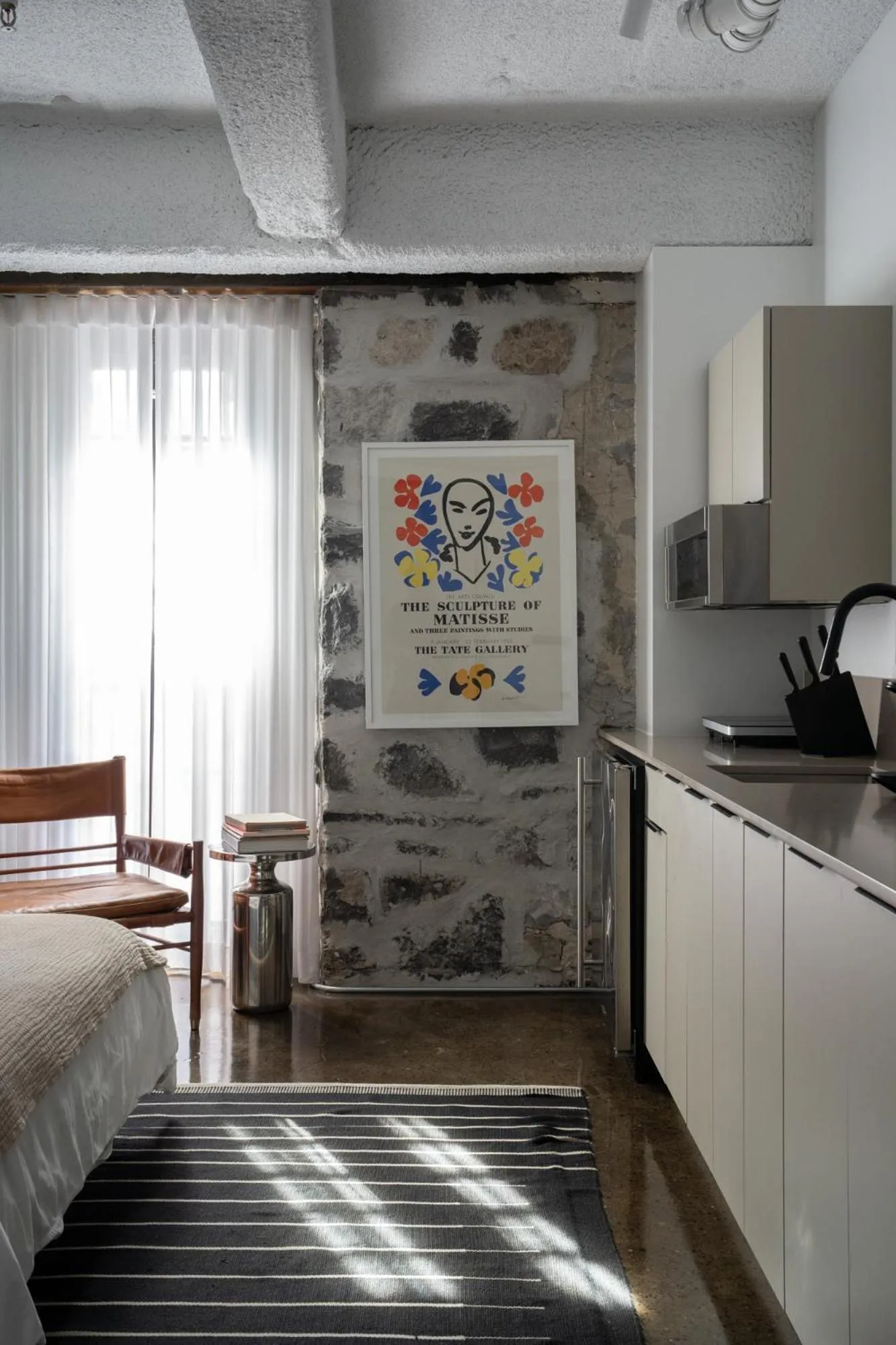 Kitchen or kitchenette, Bed in Maison Sainte-Thérèse By Maisons & co