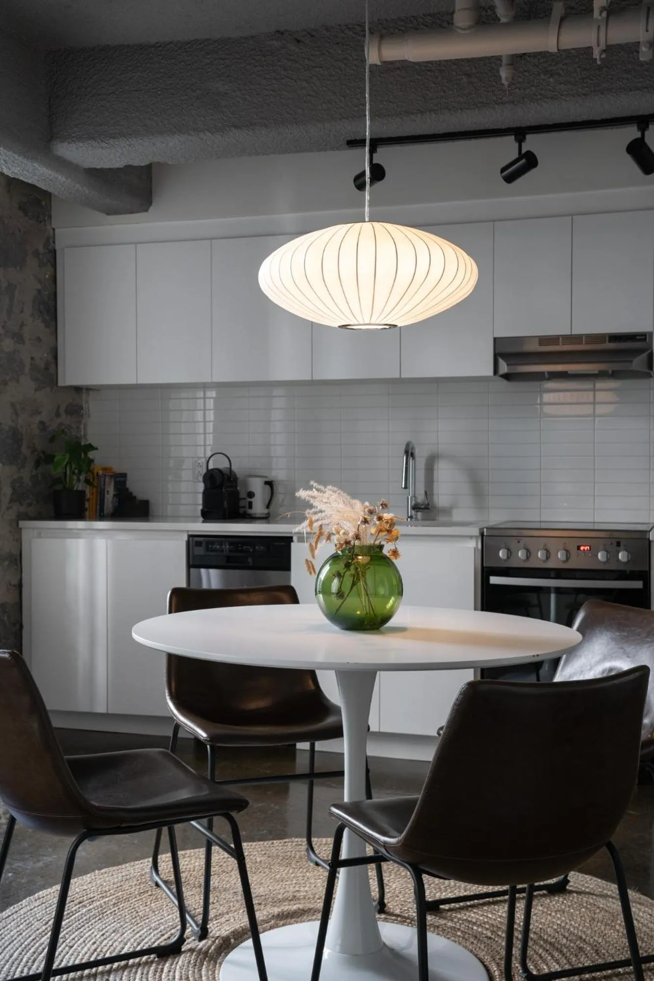Dining area in Maison Sainte-Thérèse By Maisons & co