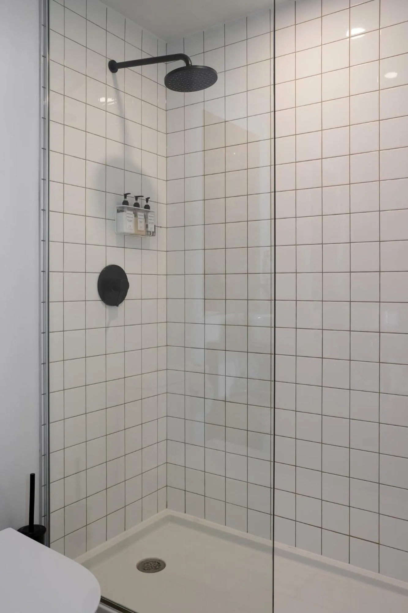 Shower in Maison Sainte-Thérèse By Maisons & co