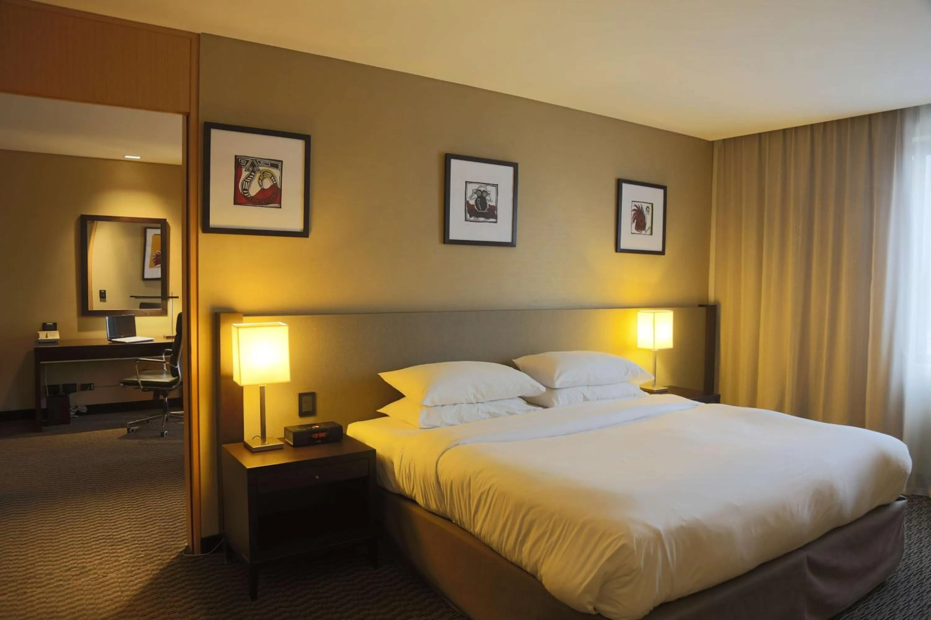 Bedroom, Bed in Hilton Garden Inn Tucuman