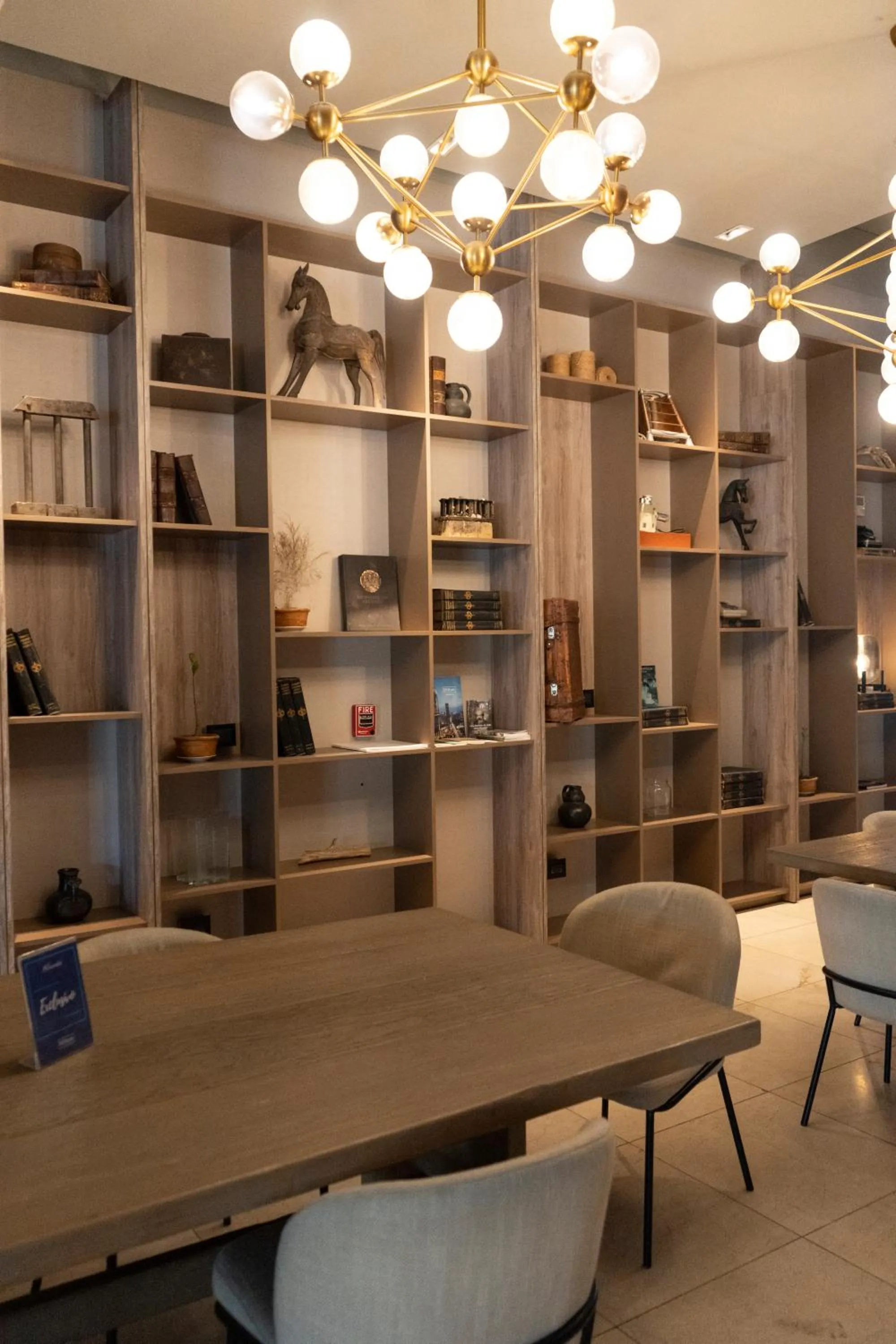 Lounge or bar in Hilton Garden Inn Tucuman