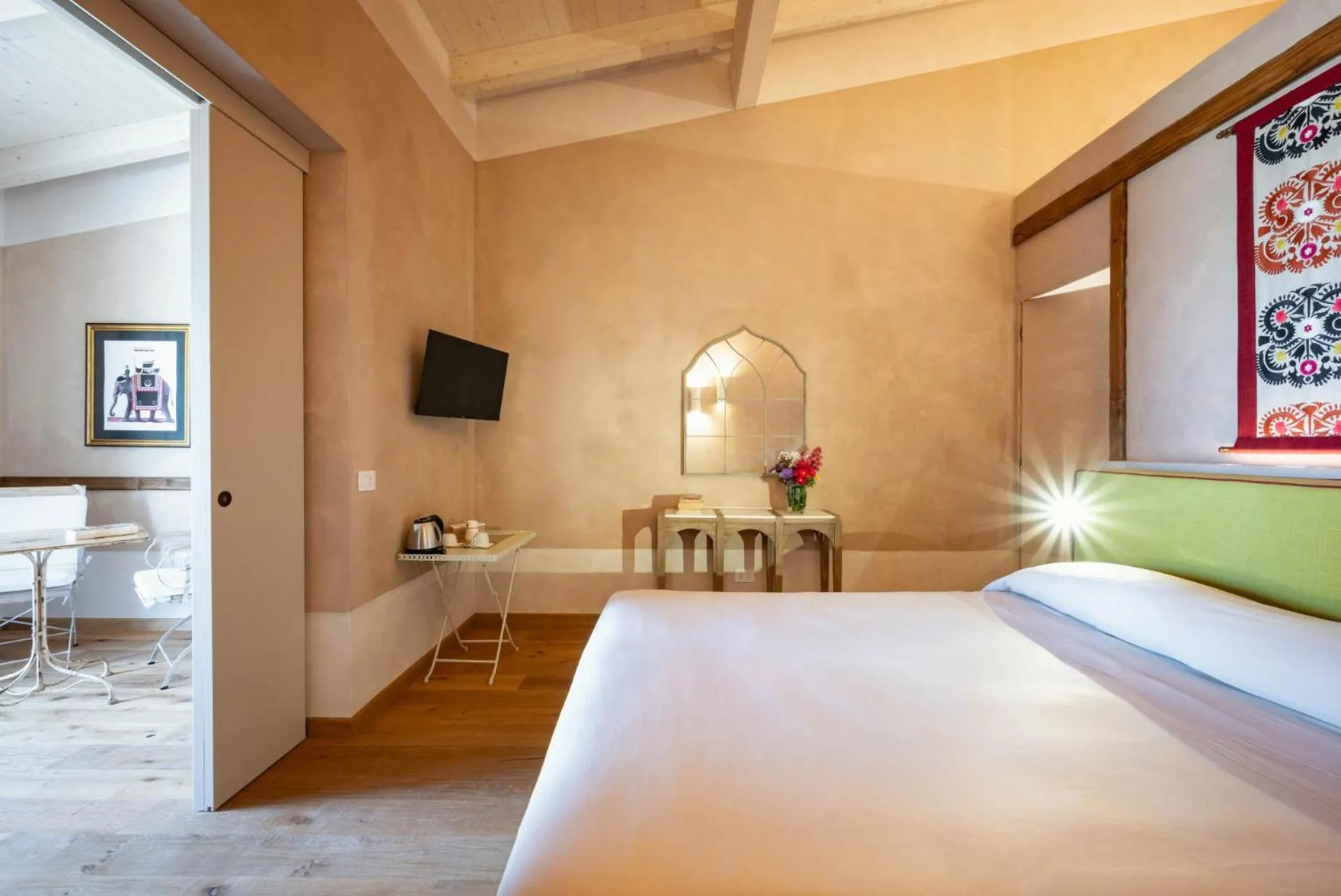 Bed in Guadalupe Tuscany Resort